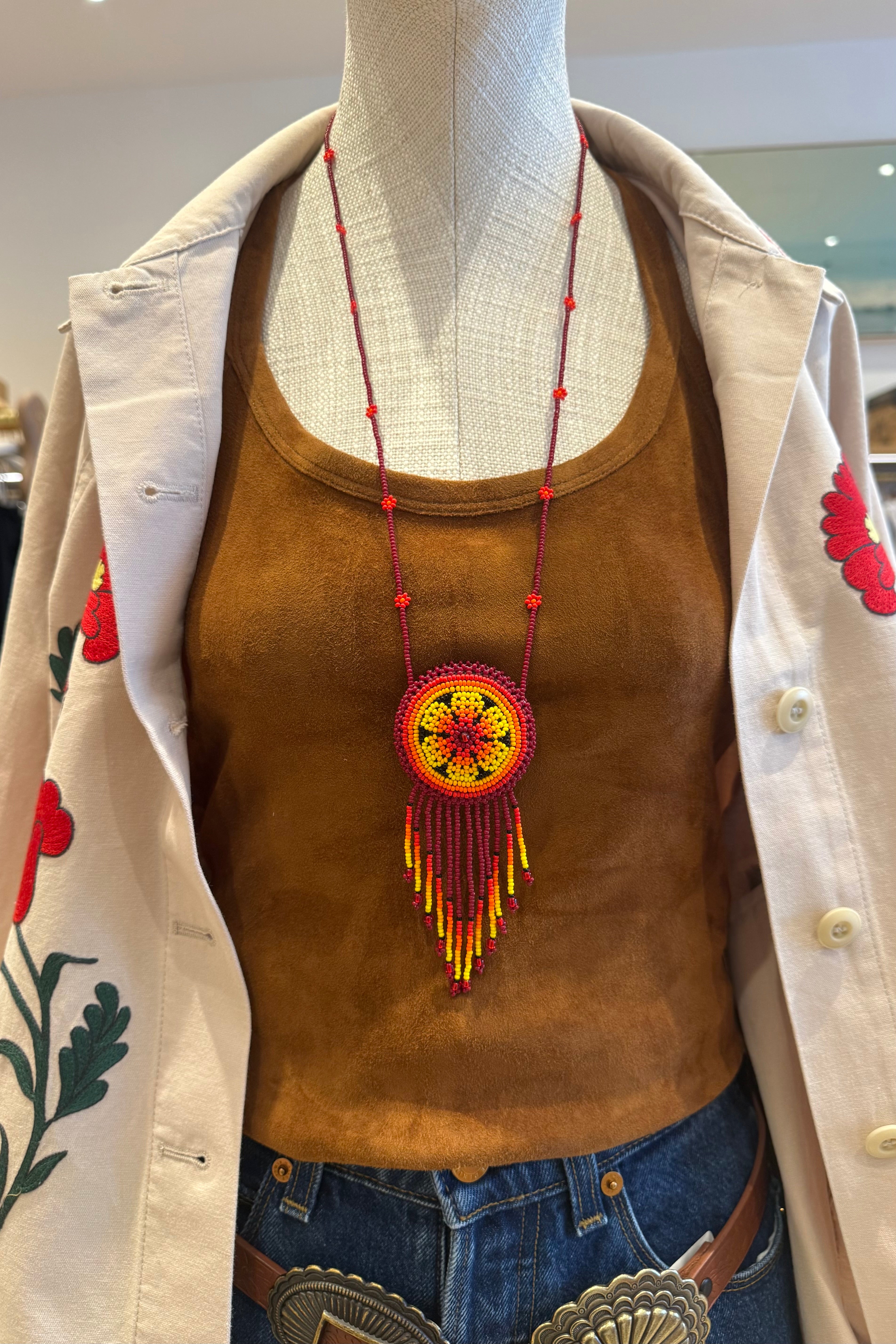 BEADED MEDALLION NECKLACE IN SUNSET BURGUNDY
