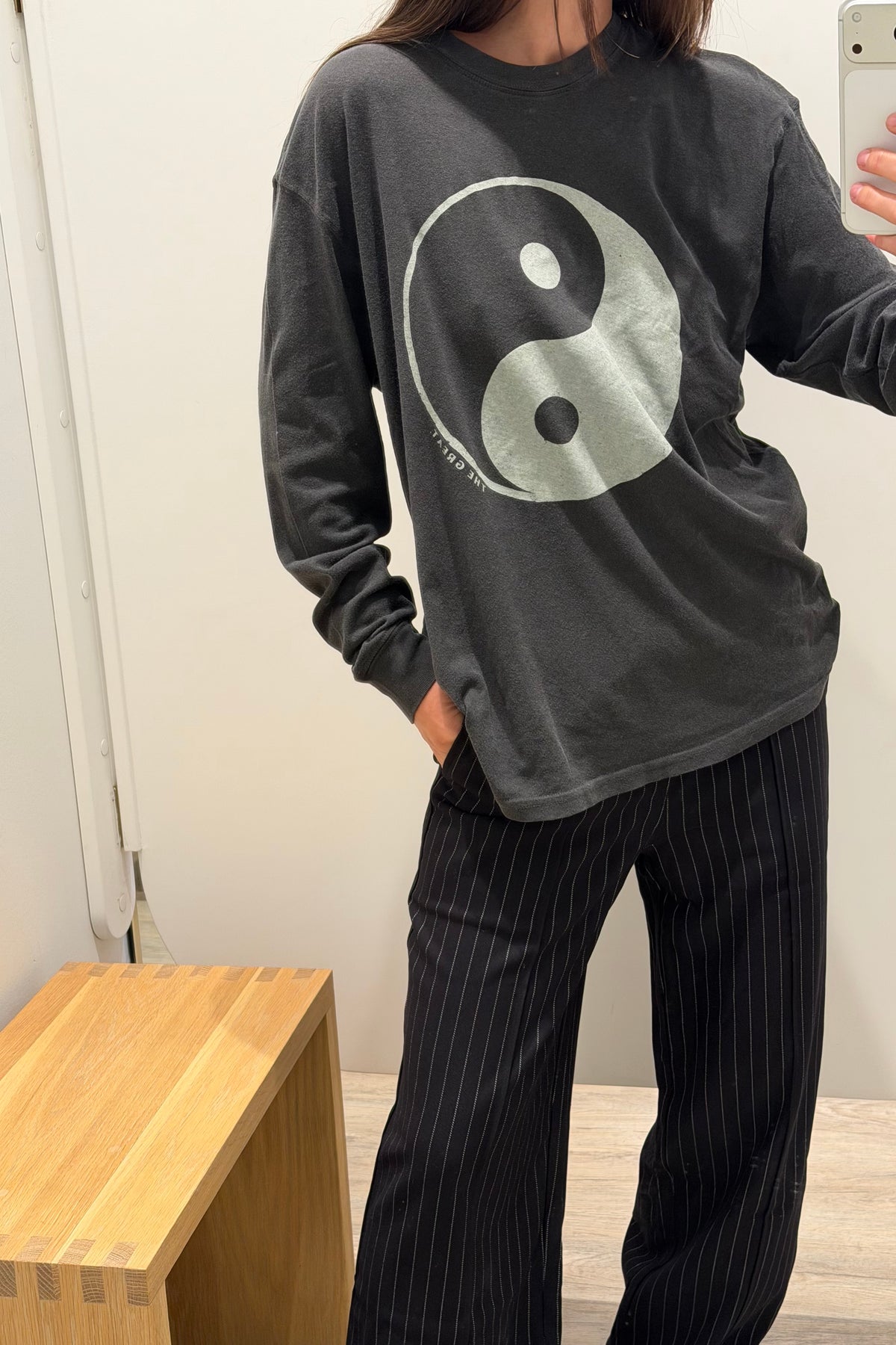 THE LONG SLEEVE RELAXED CREW