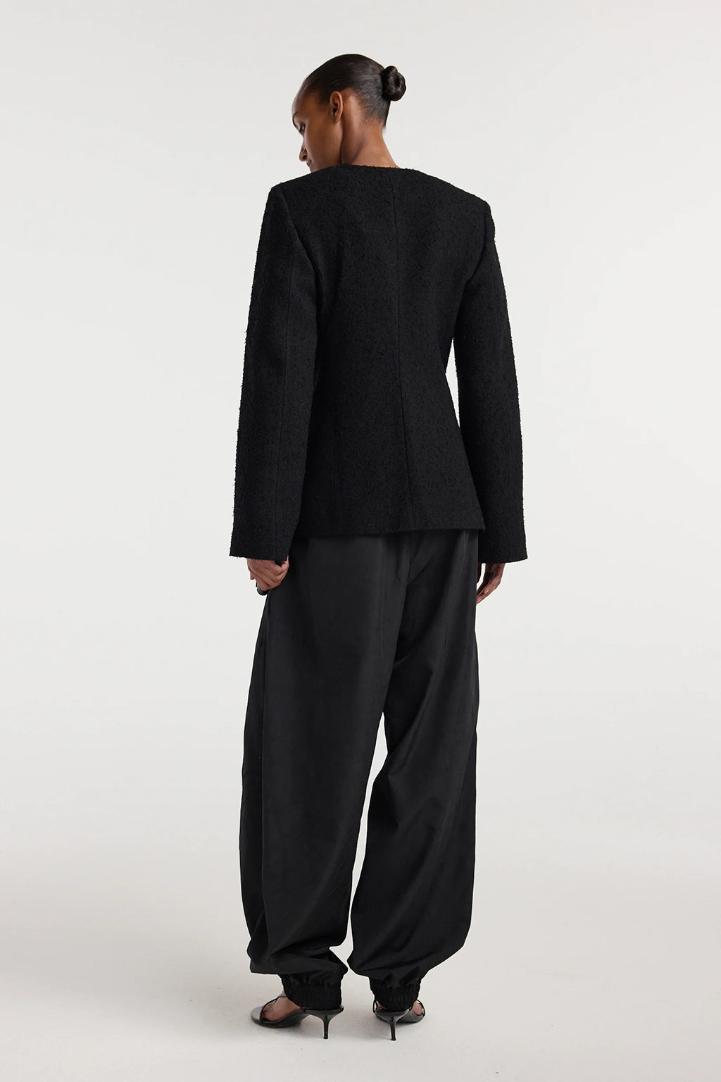 COLLARLESS BOUCLÉ BLAZER *pre-order*