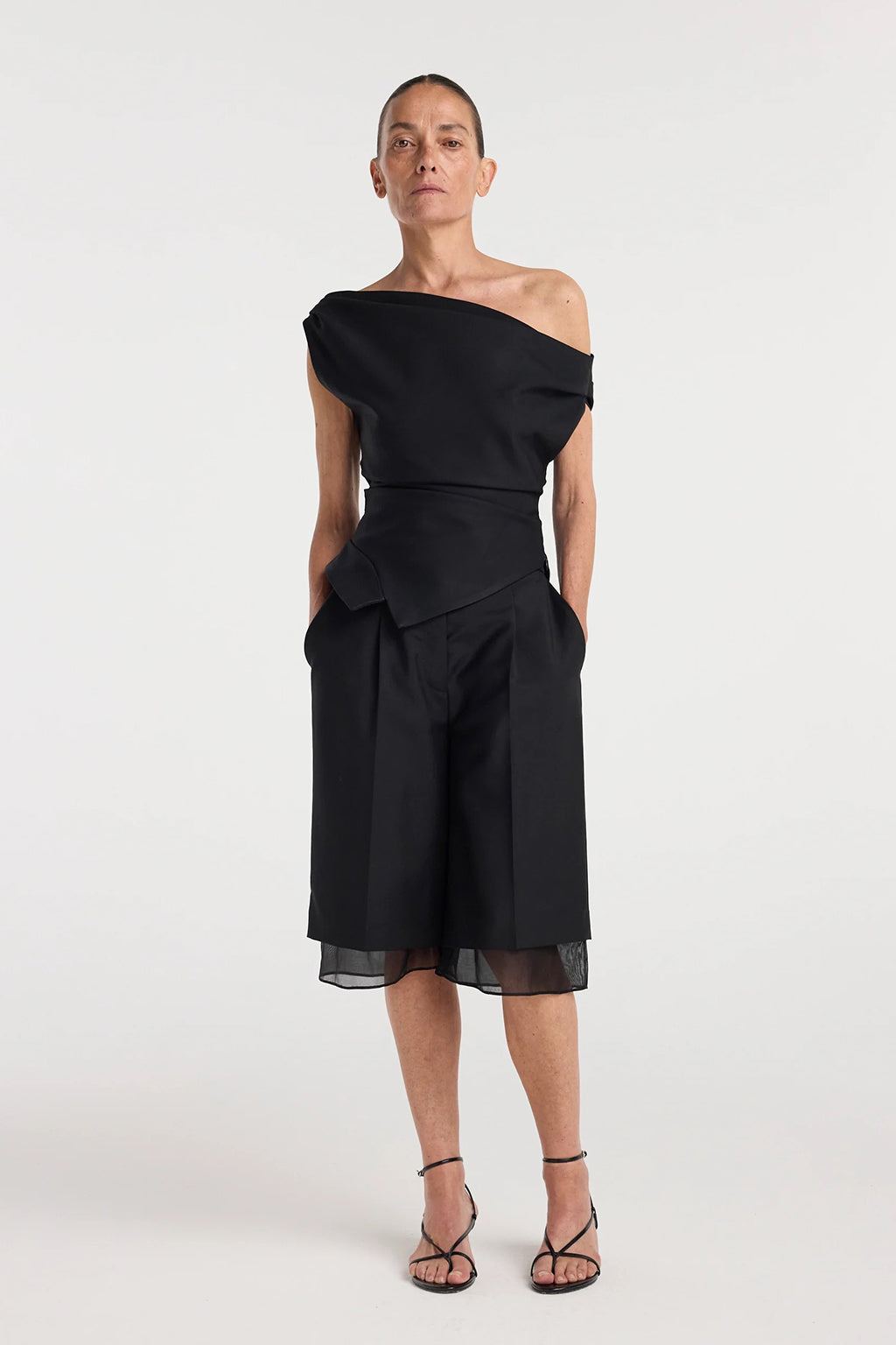 OFF THE SHOULDER LAPEL TOP *pre-order*