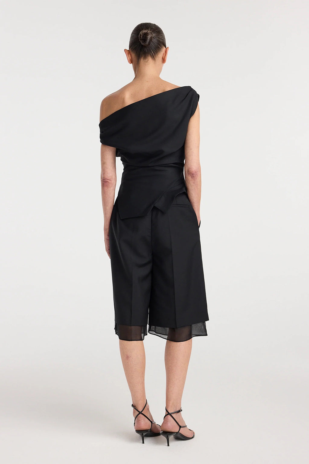 OFF THE SHOULDER LAPEL TOP *pre-order*