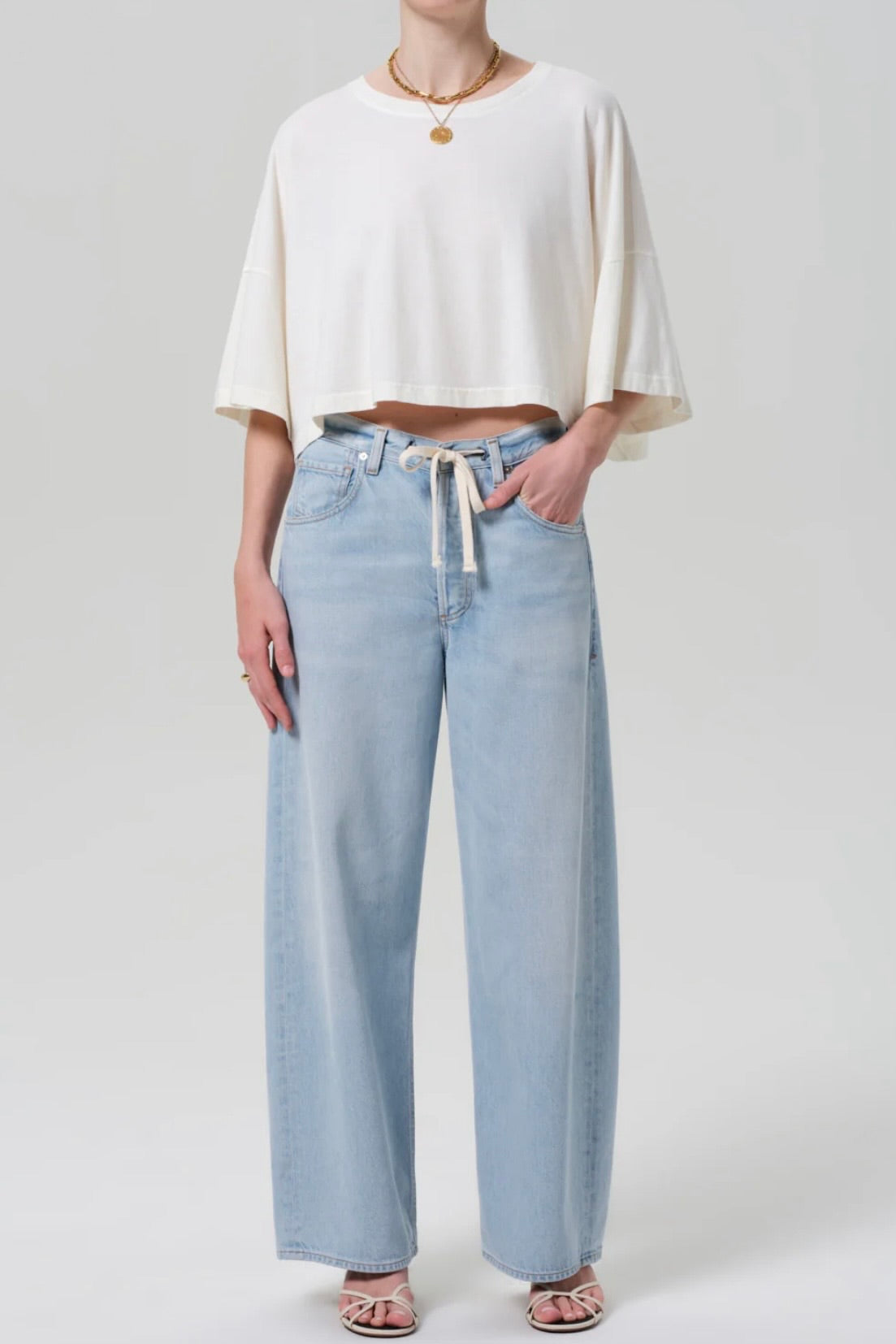CROP CAPE TEE