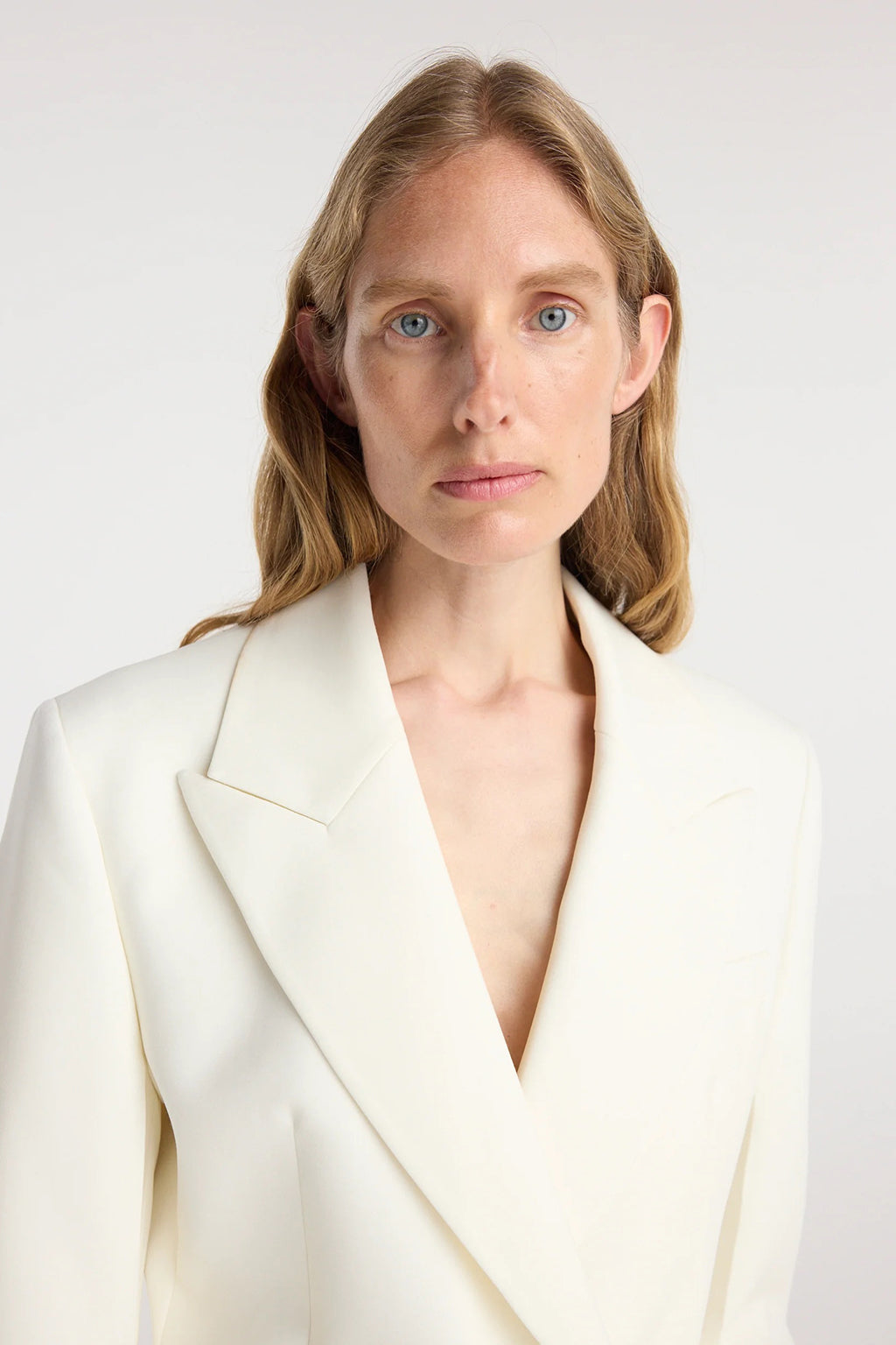 HOURGLASS SHAPED BLAZER *pre-order*