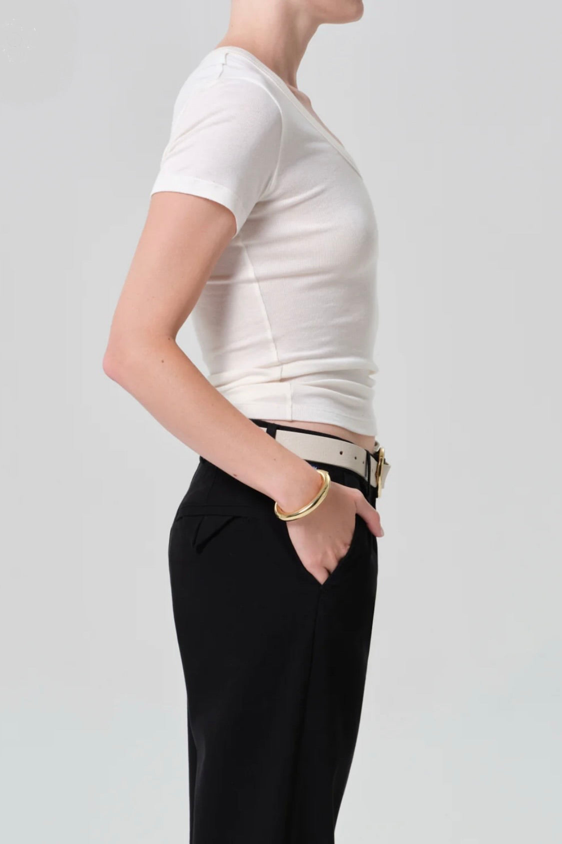 MAUDE U NECK TEE