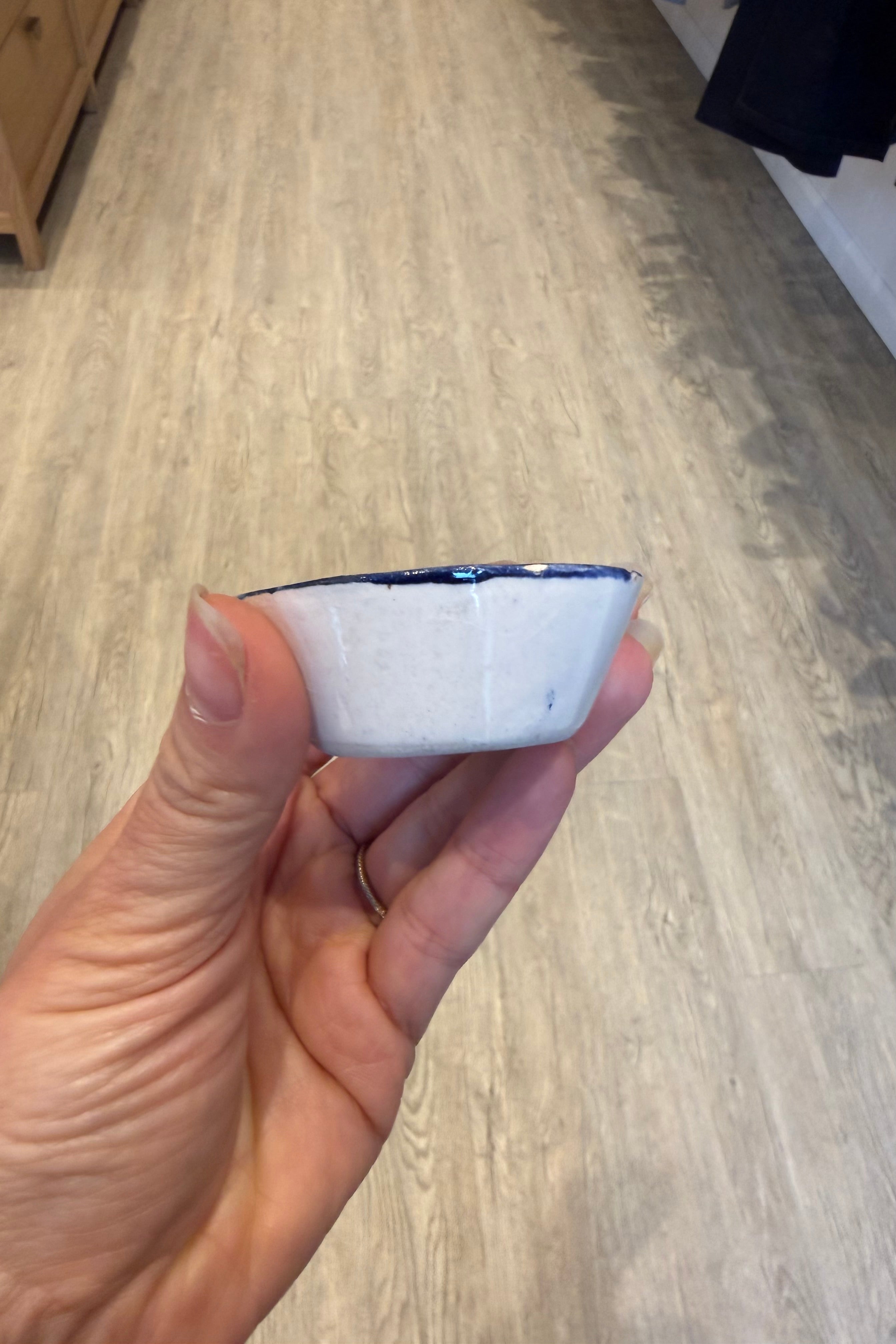 MINI CLAY BOWL IN DARK BLUE