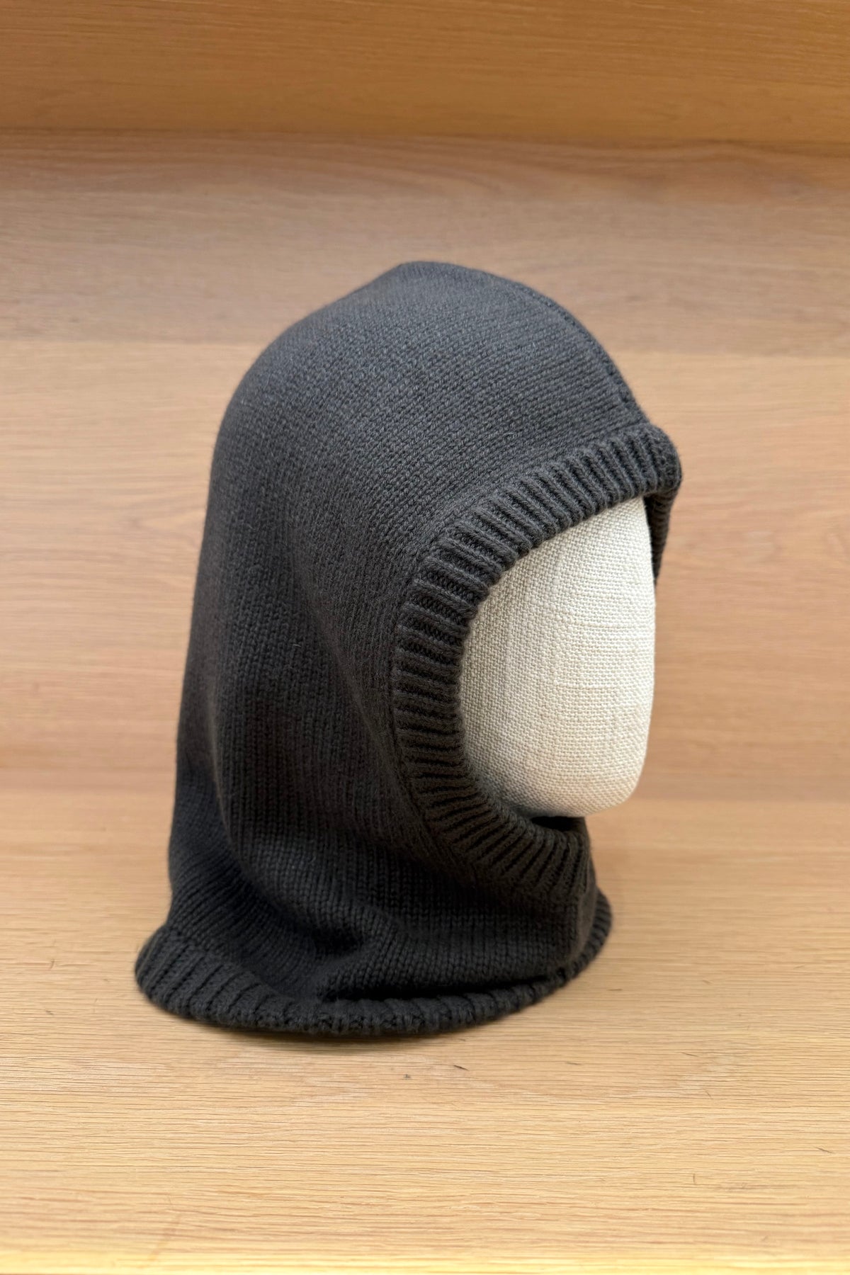 THE ASTRI CASHMERE HOOD