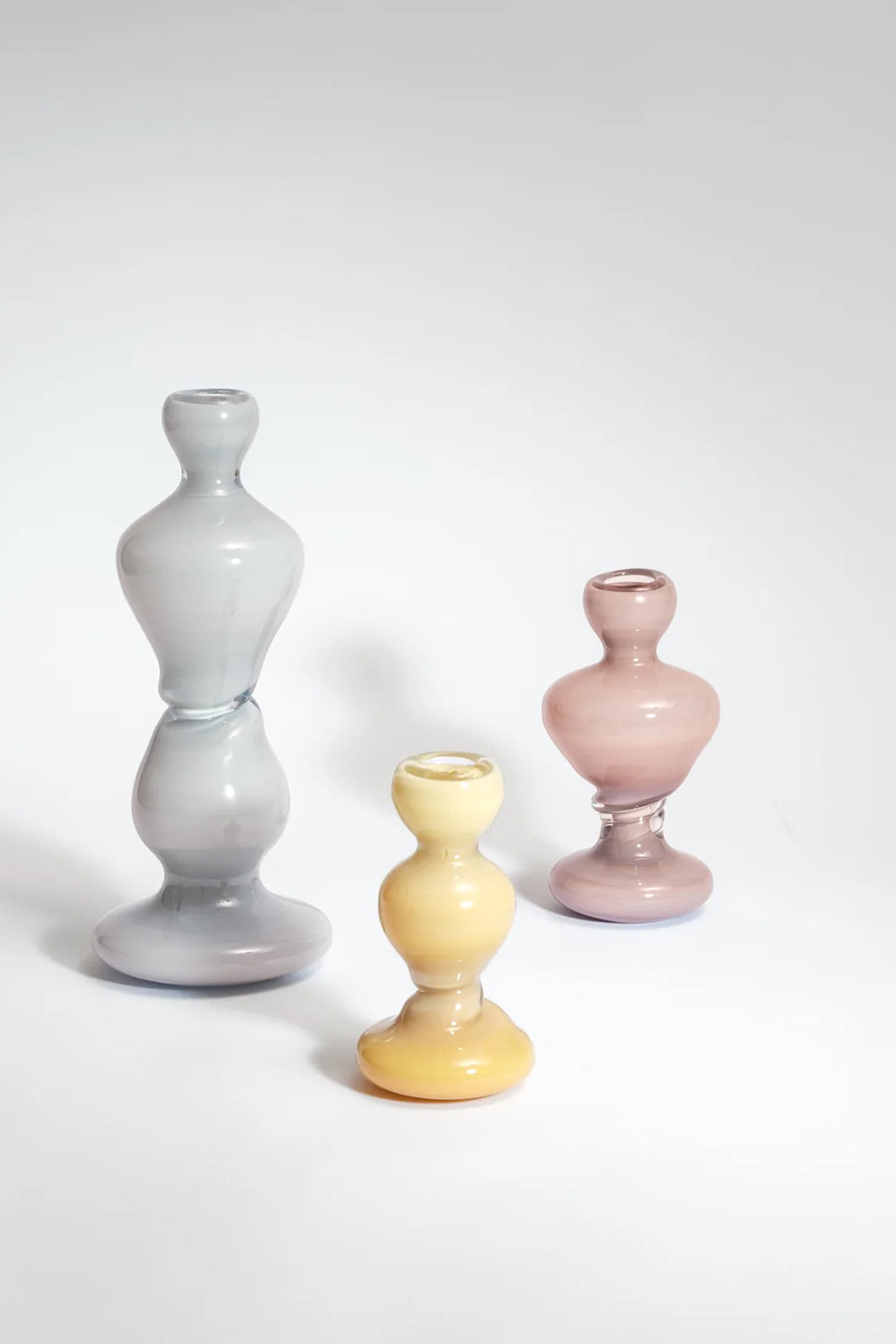 CANDLE HOLDER MEDIUM IN RHUBARB