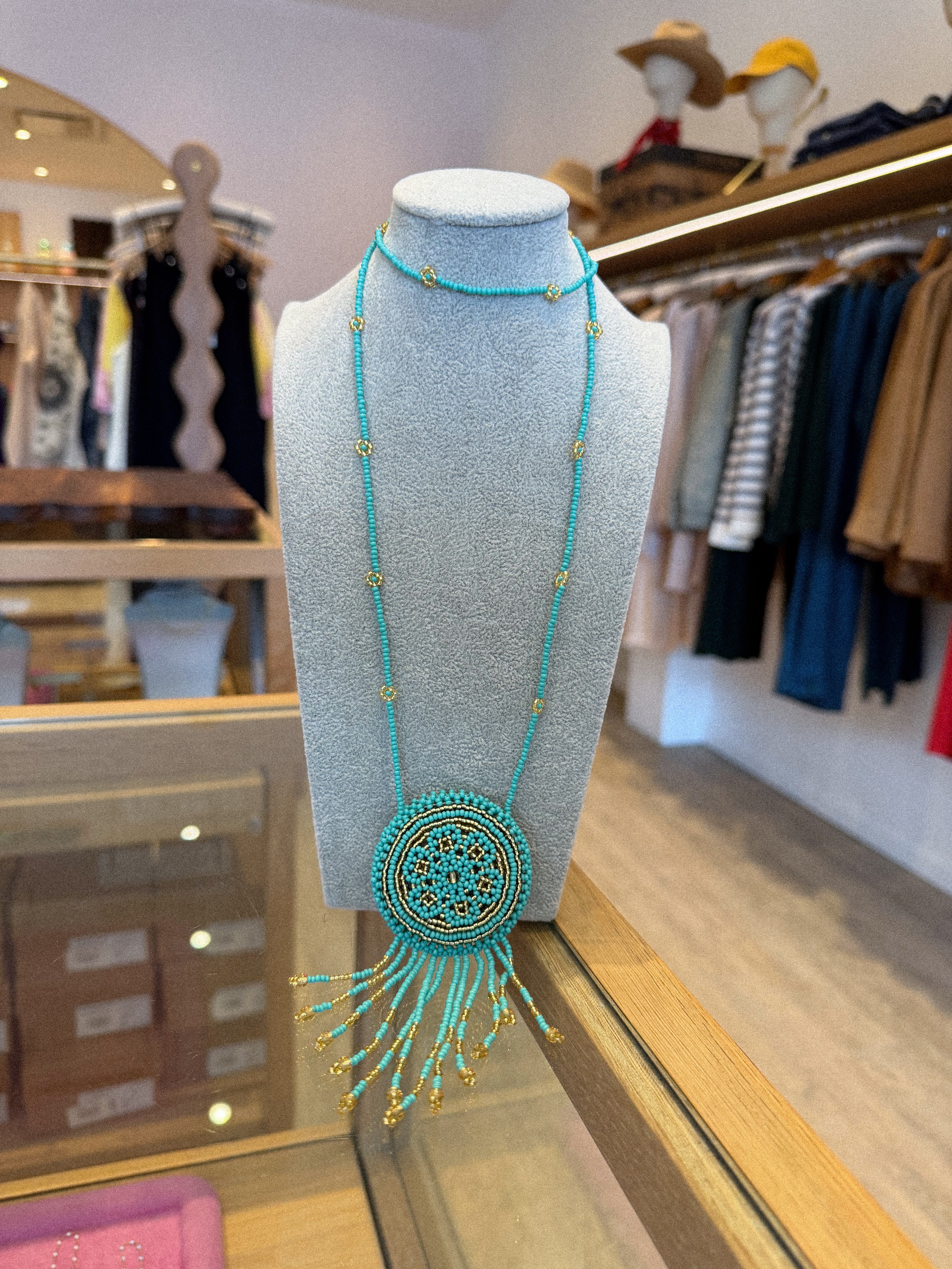 BEADED MEDALLION NECKLACE IN TURQUOISE & GOLD