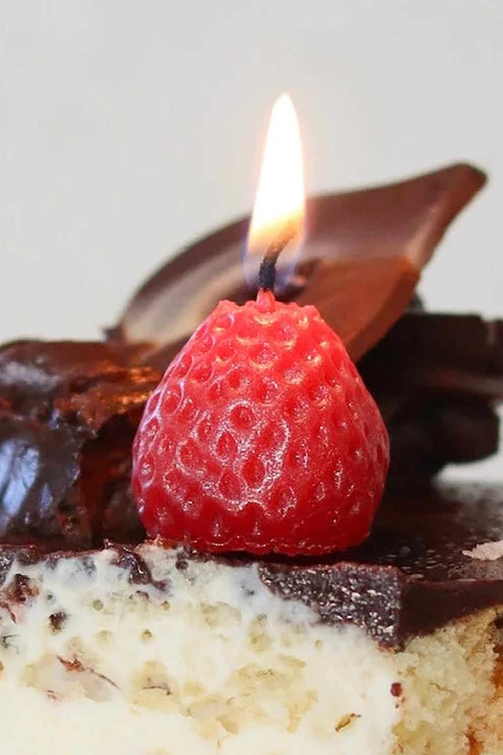 STRAWBERRY BIRTHDAY CANDLES - SET OF 10