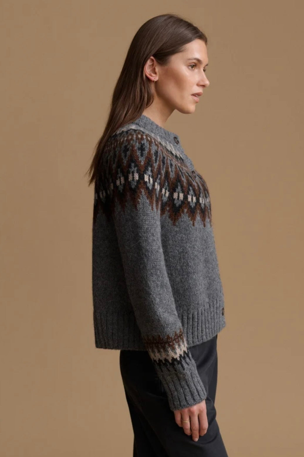 THATCHER CREWNECK CARDIGAN