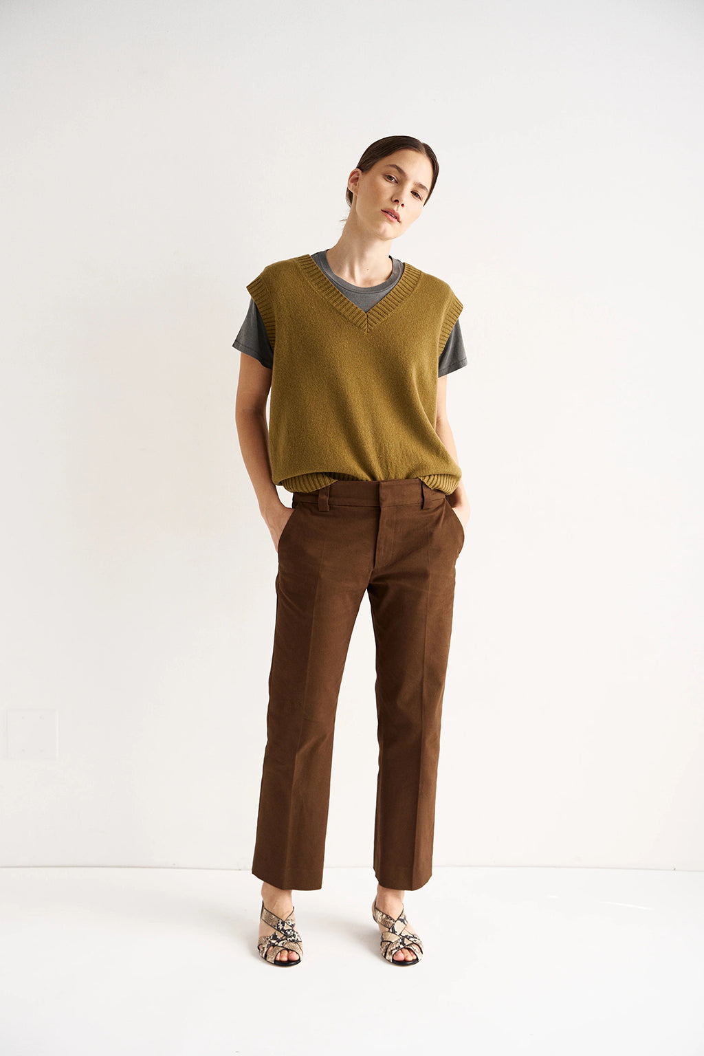 THE KNIT VEST