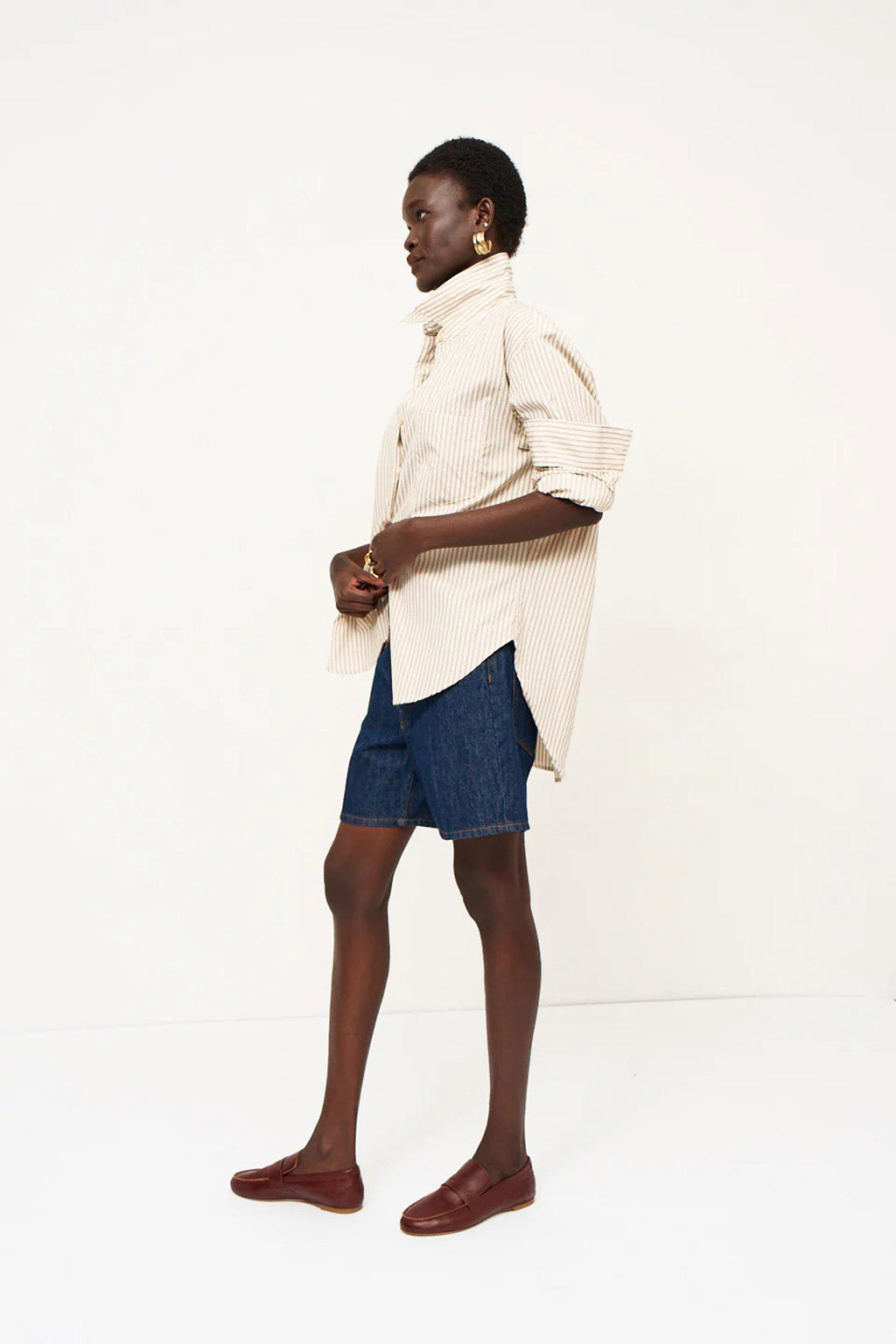 THE TAILOR SHORT IN RAW RINSE