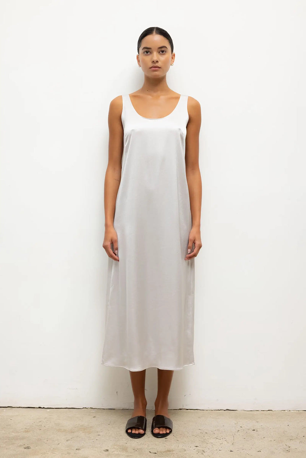 BARB SCOOP NECK DRESS