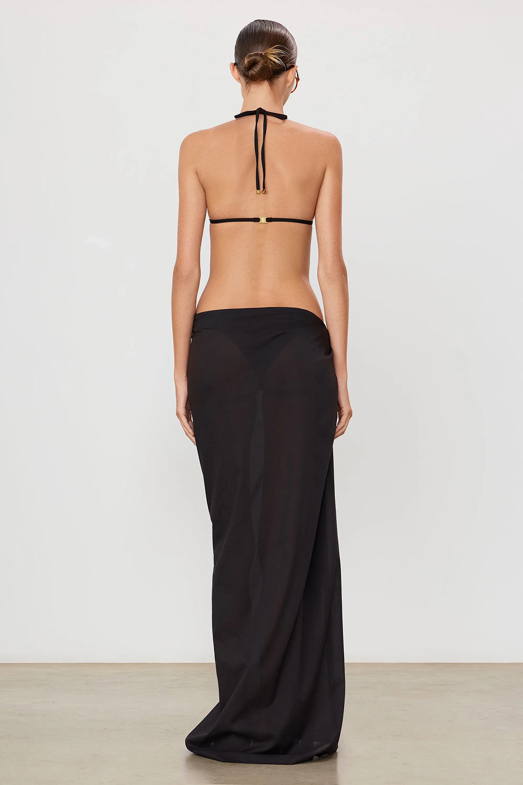 ESME SARONG