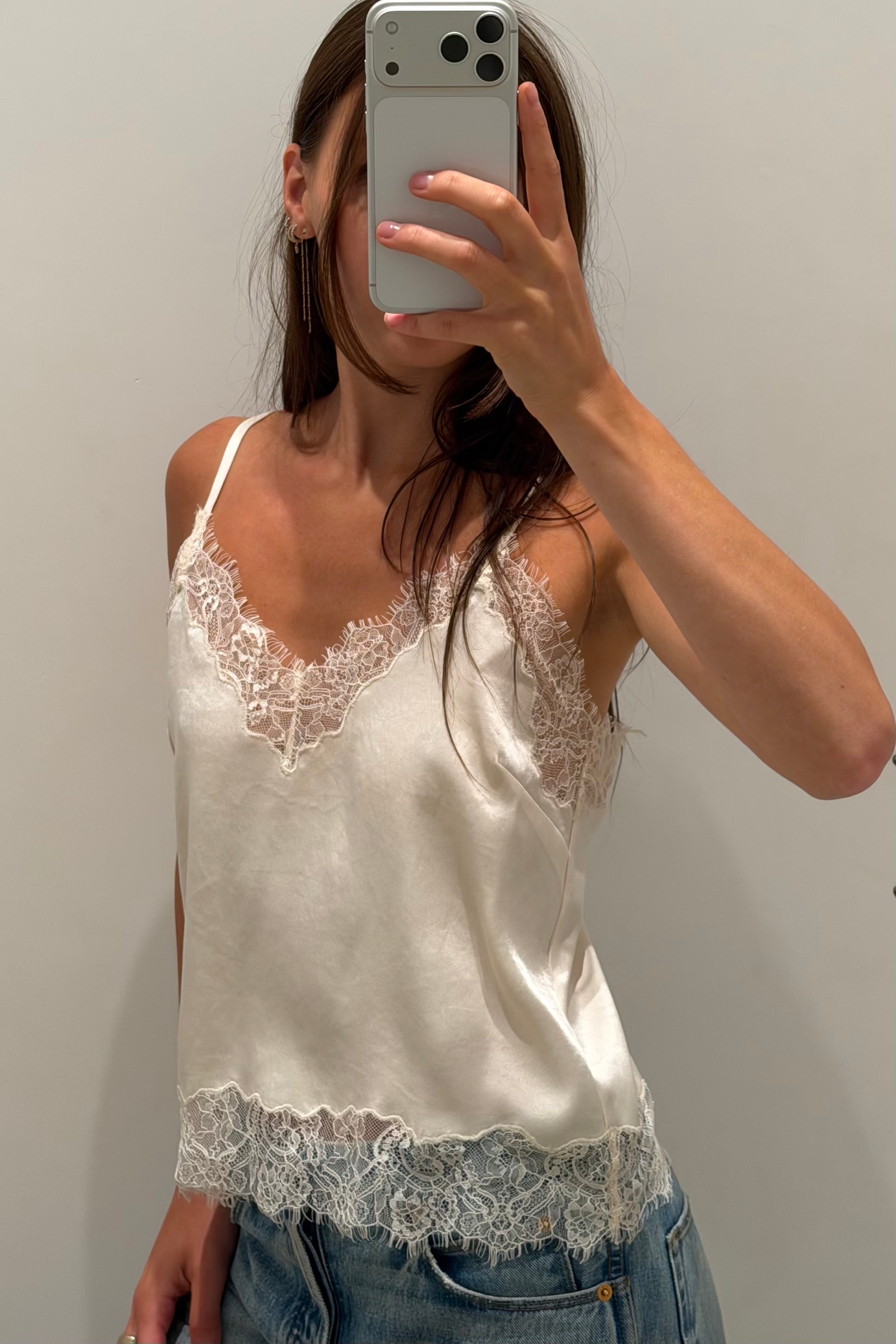 LACE TRIMMED CAMI