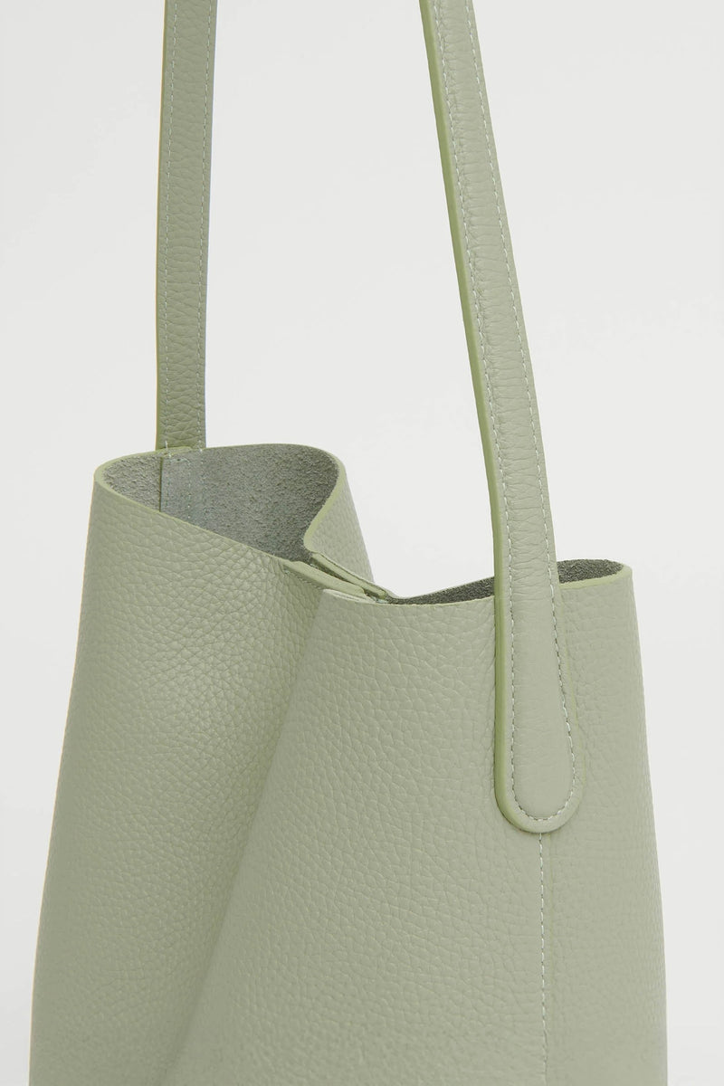 SMALL EVERYDAY CABAS IN SAGE