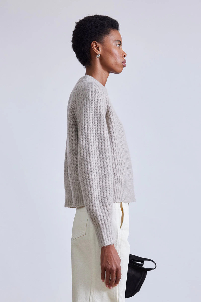 YUMMY LOFTY CREWNECK SWEATER