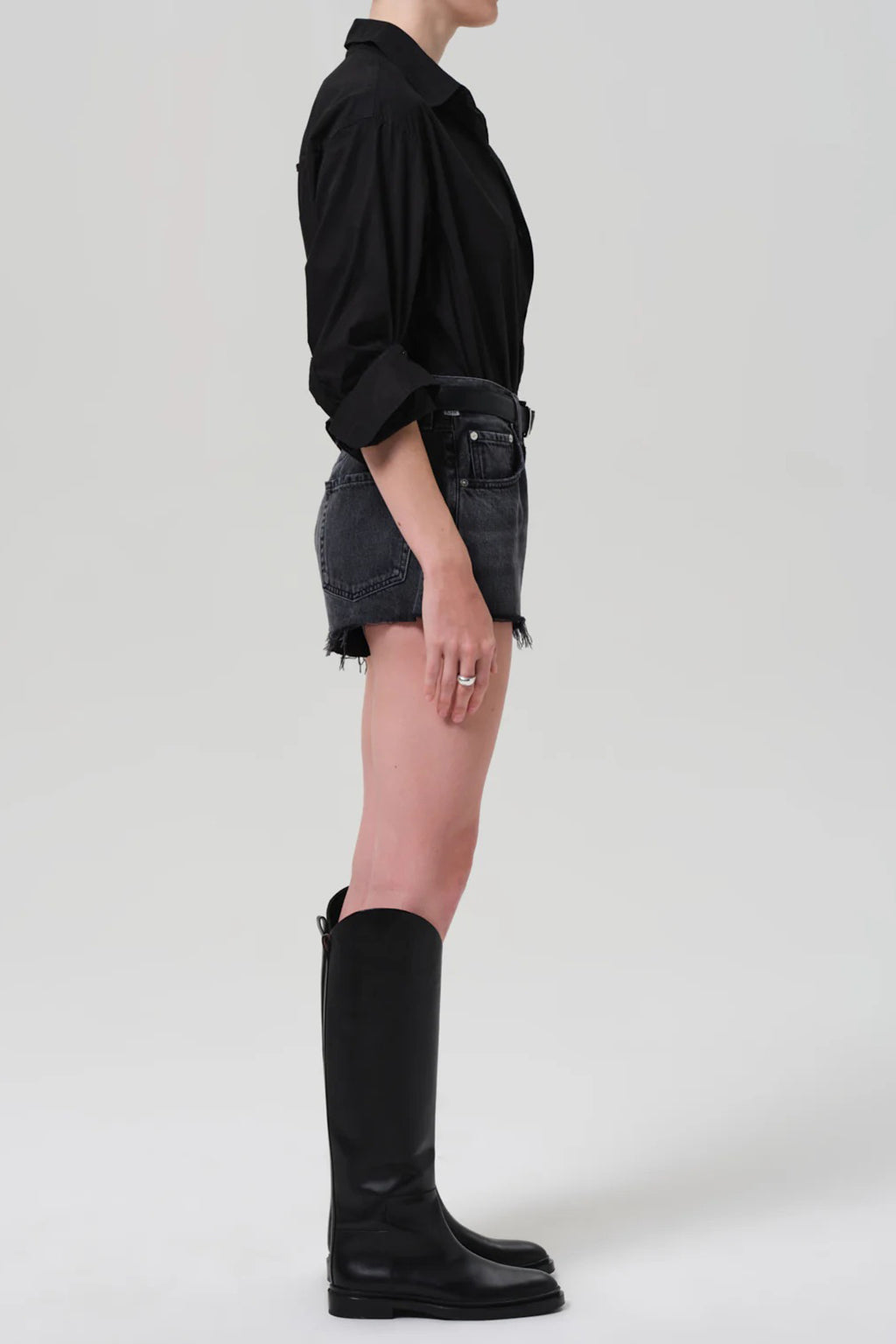 THE LORO SHORT IN VINTAGE BLACK