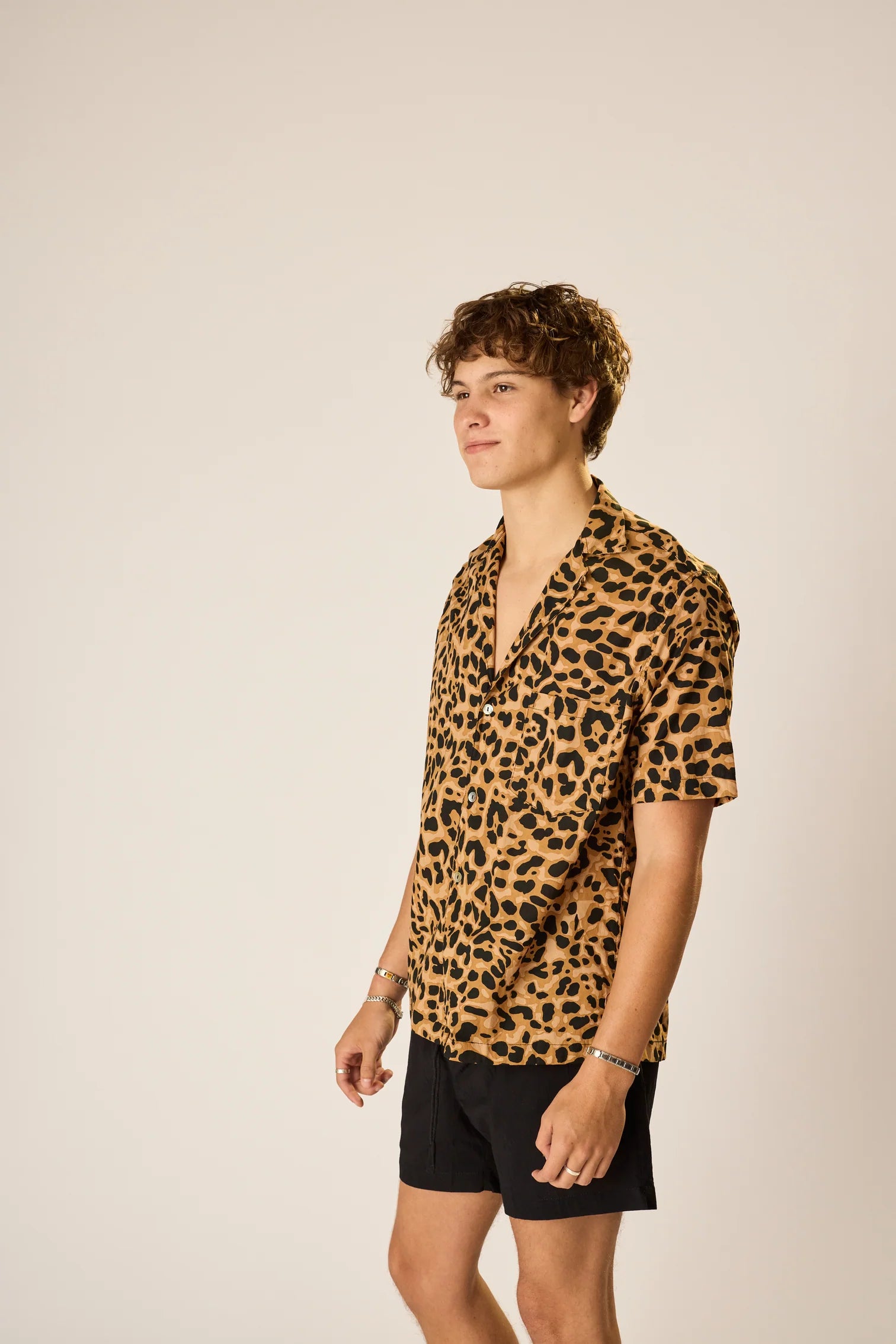 KEVIN SHIRT