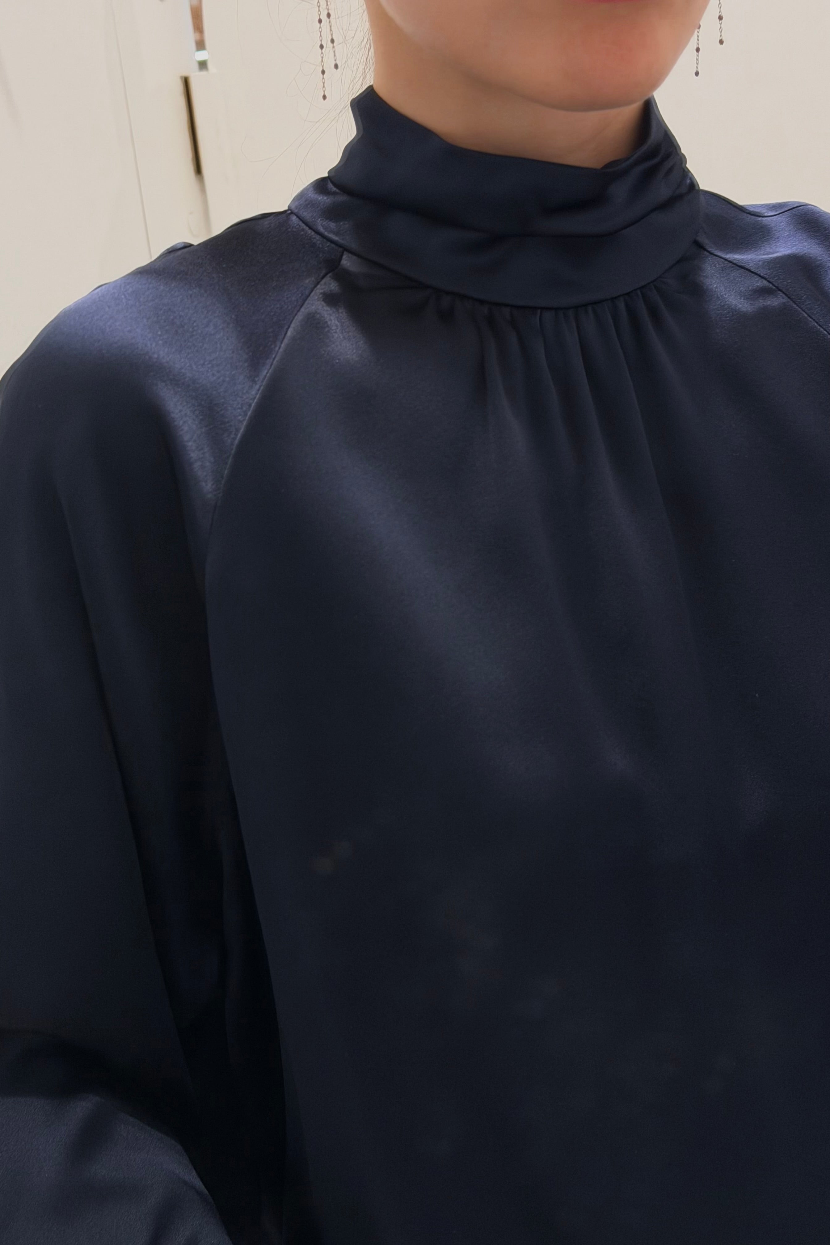 NADINE SILK TURTLENECK