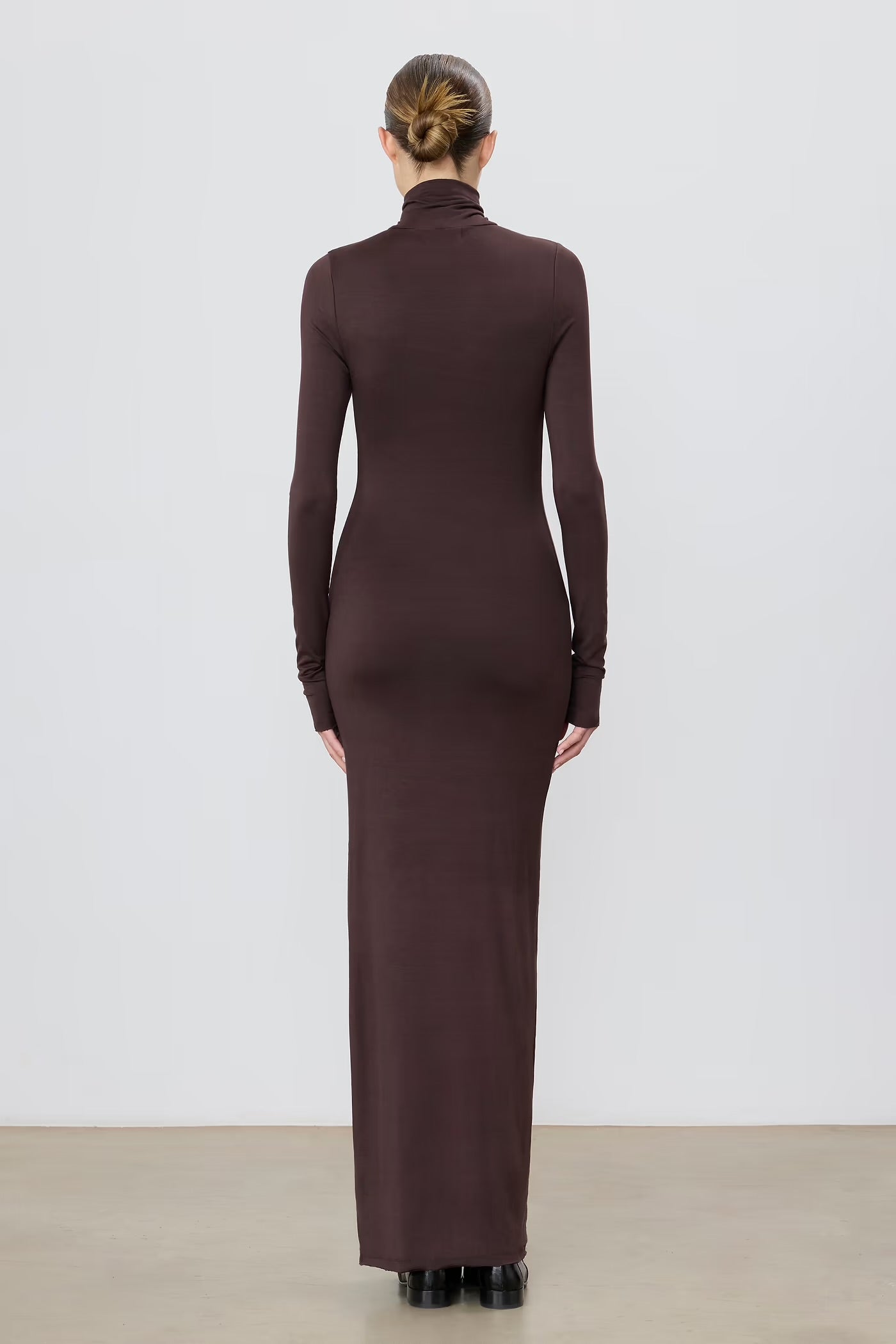 TURTLENECK MAXI DRESS
