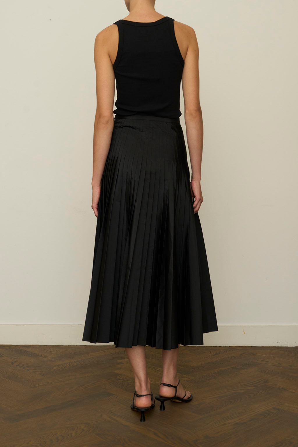 TECHNICAL PLISSÉ SKIRT