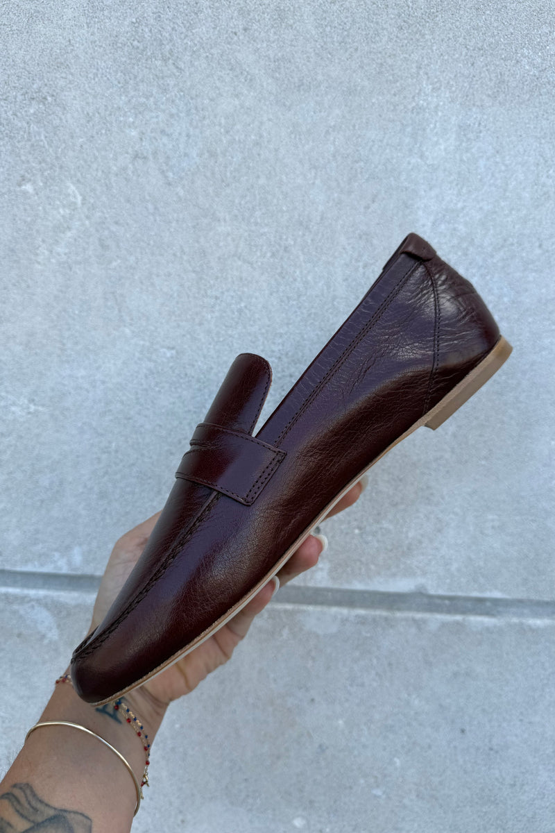 THE PENNY LOAFER