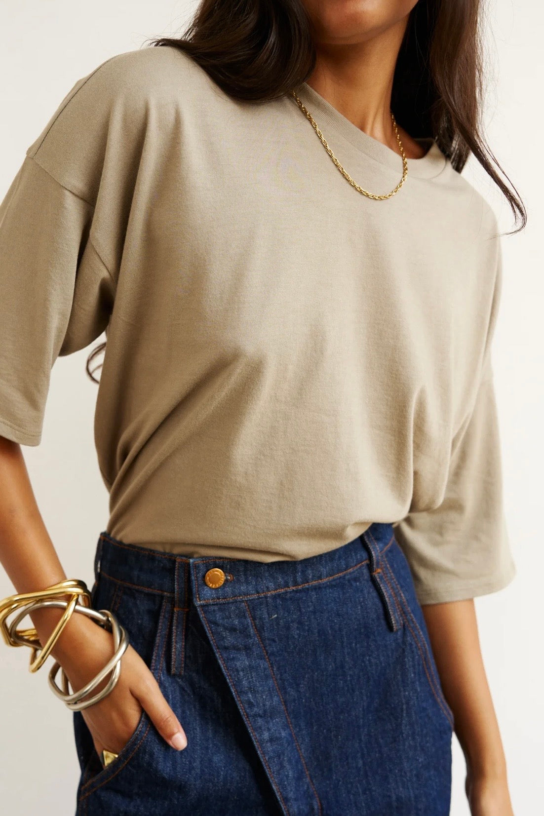 THE DRAPED TEE