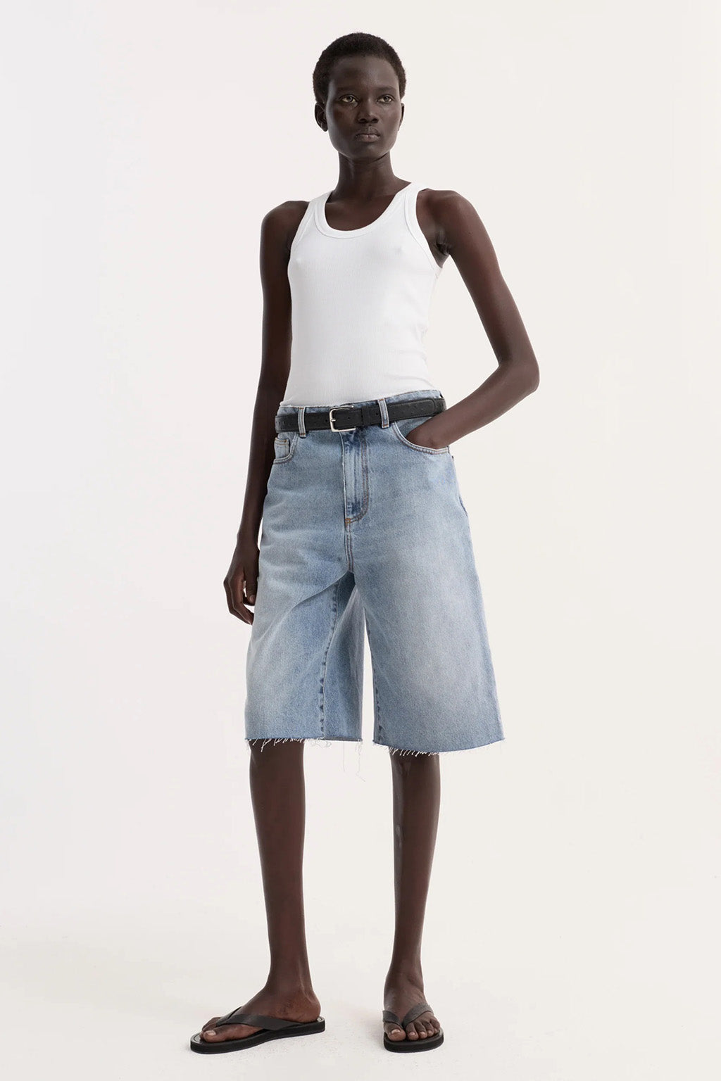 SHORT BAGGY EN JEAN