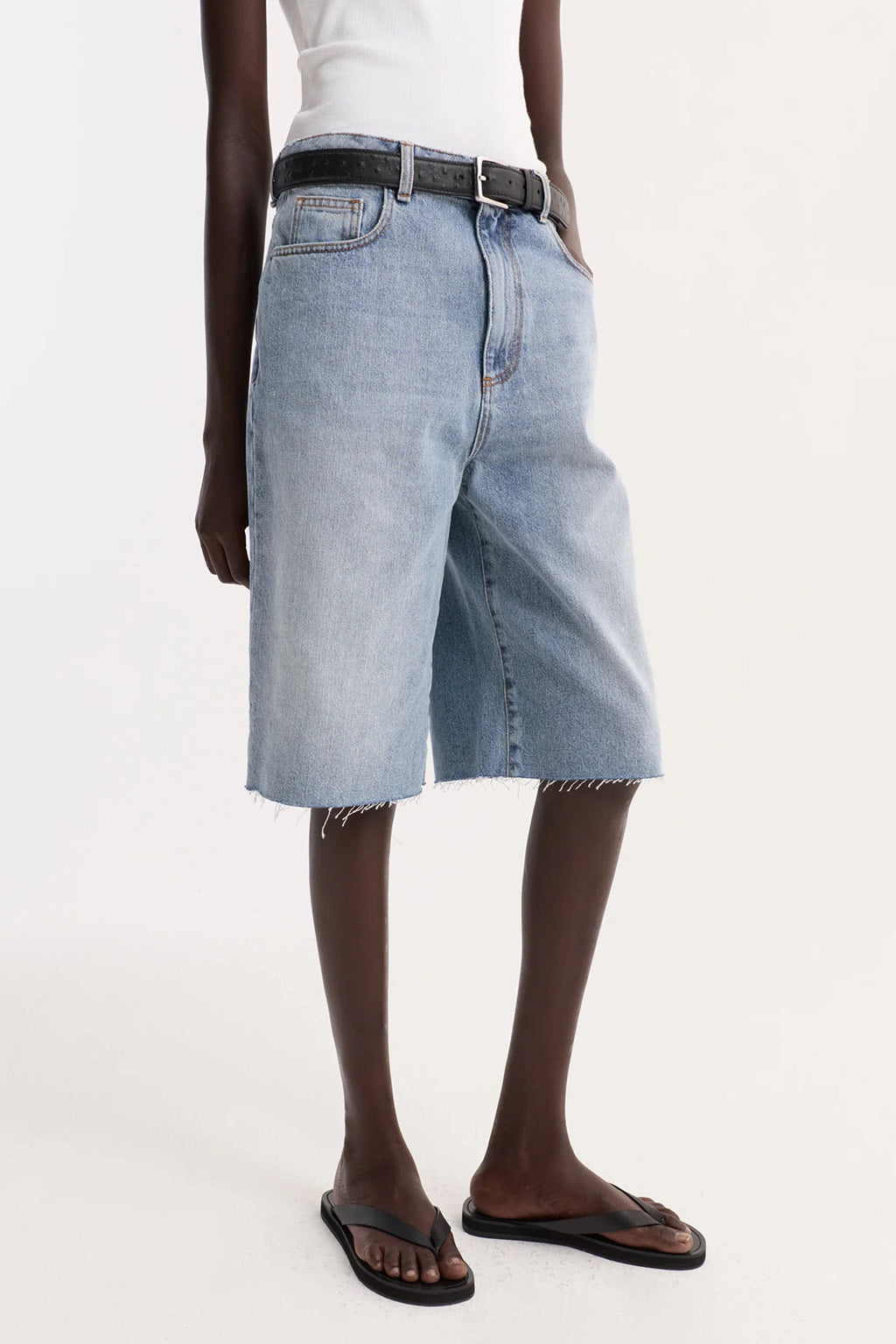 SHORT BAGGY EN JEAN