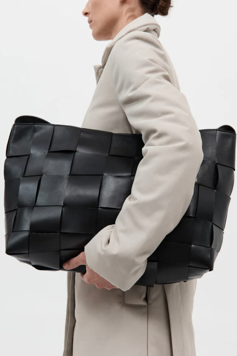 WOVEN LARGE TOTE