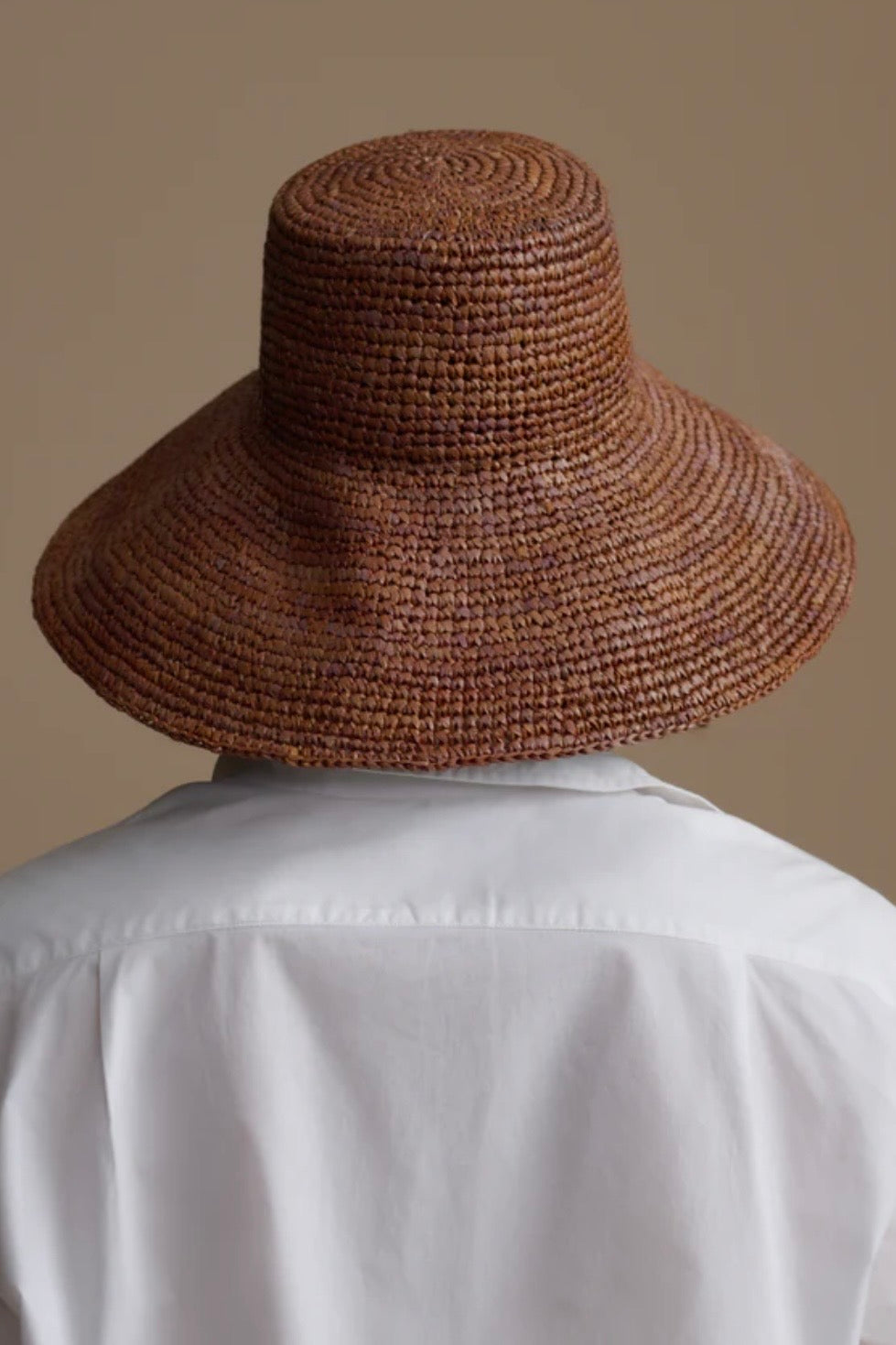 SOLEIL HAT IN CHOCOLATE