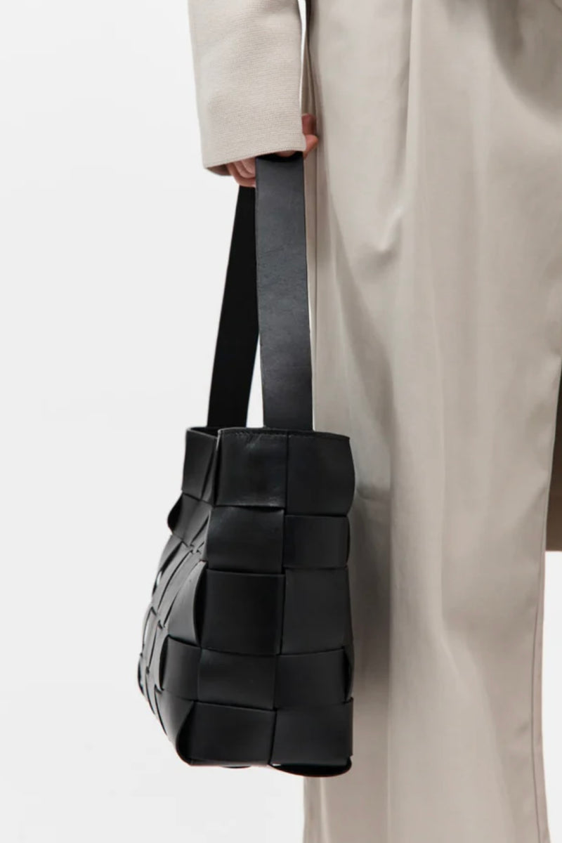 WOVEN MINI TOTE