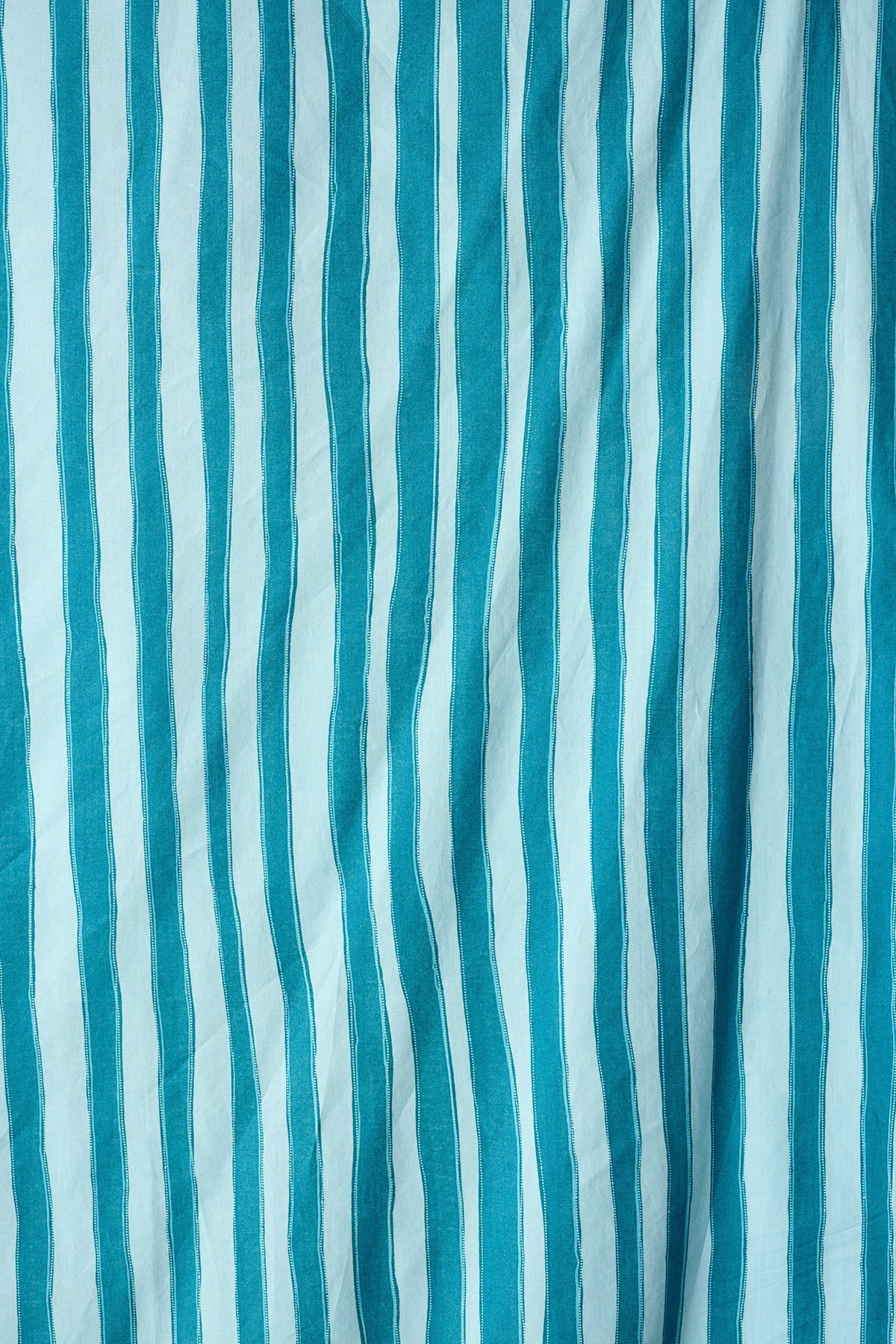 COSMETIC BAG IN BATIK STRIPE POOL