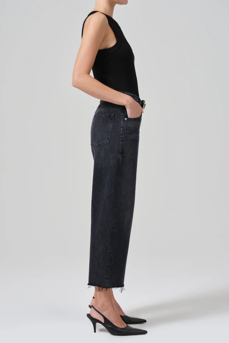 AYLA RAW HEM CROP