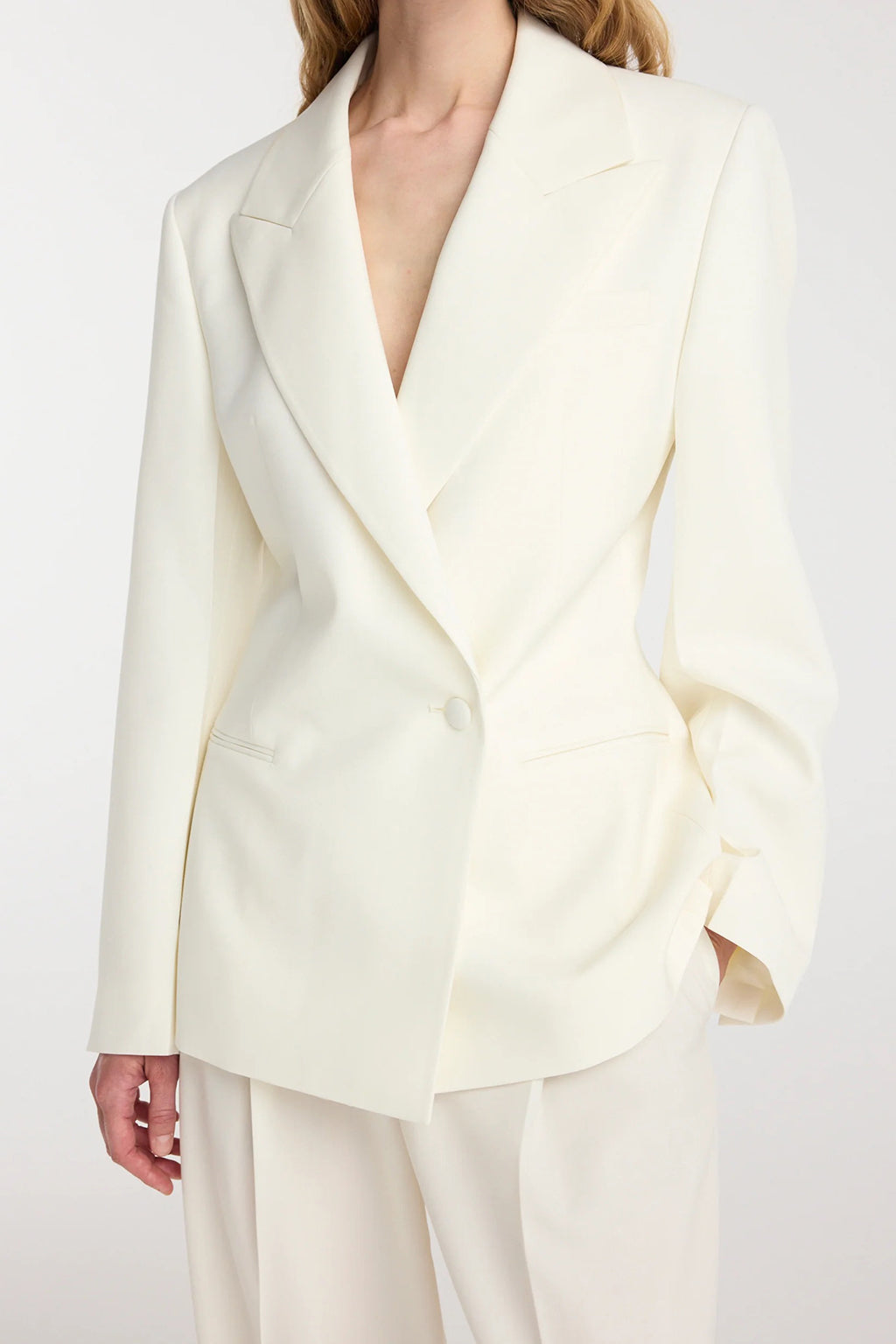 HOURGLASS SHAPED BLAZER *pre-order*