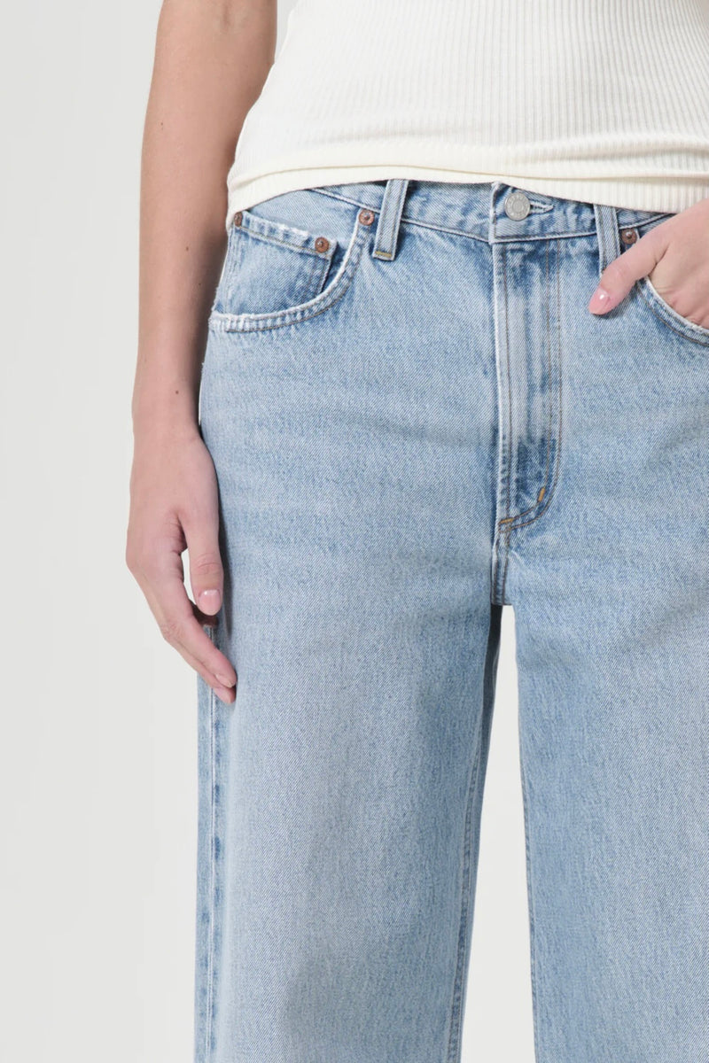 LOW CURVE JEAN