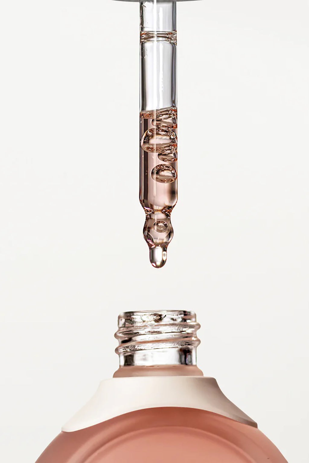 8 FACES BRILLIANCE SERUM 30ML