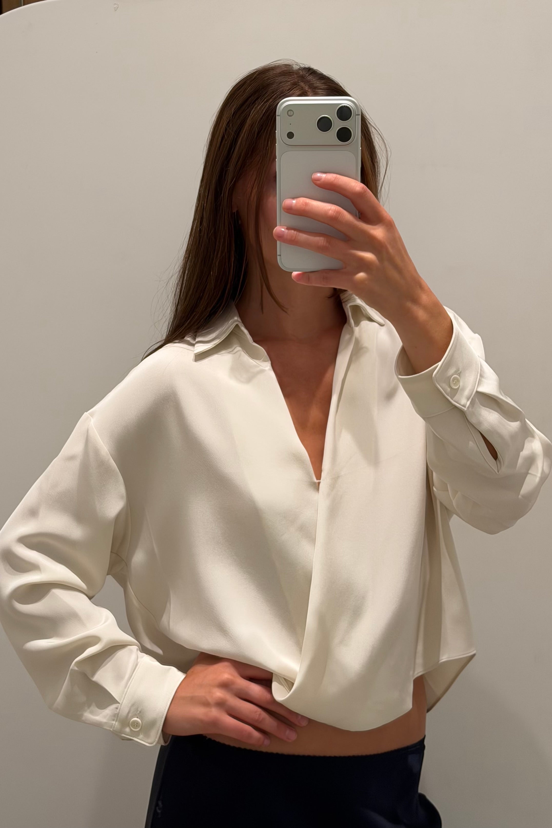 TROPEZ B TWISTED WRAP SHIRT