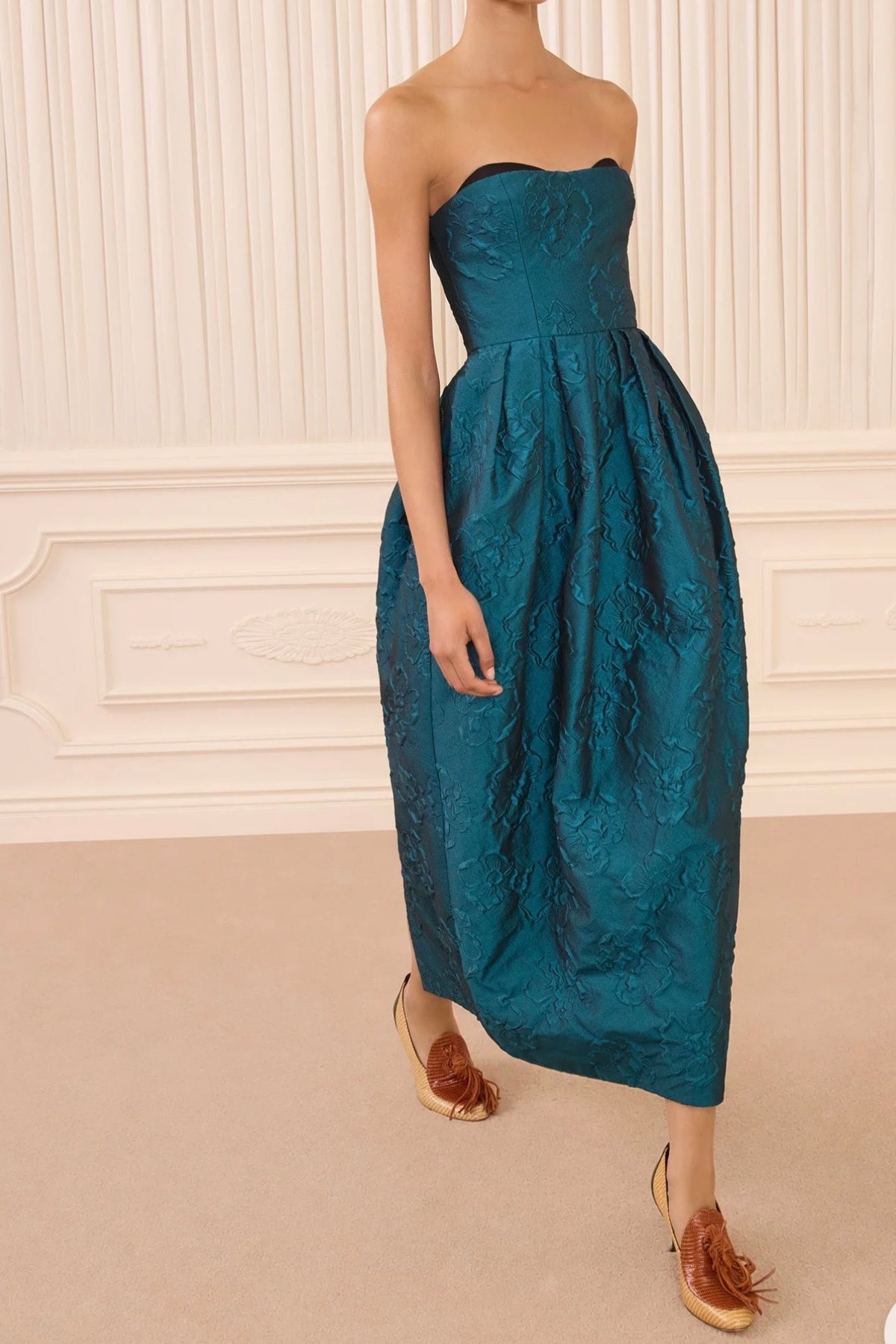 KATERINA STRAPLESS CLOQUE DRESS