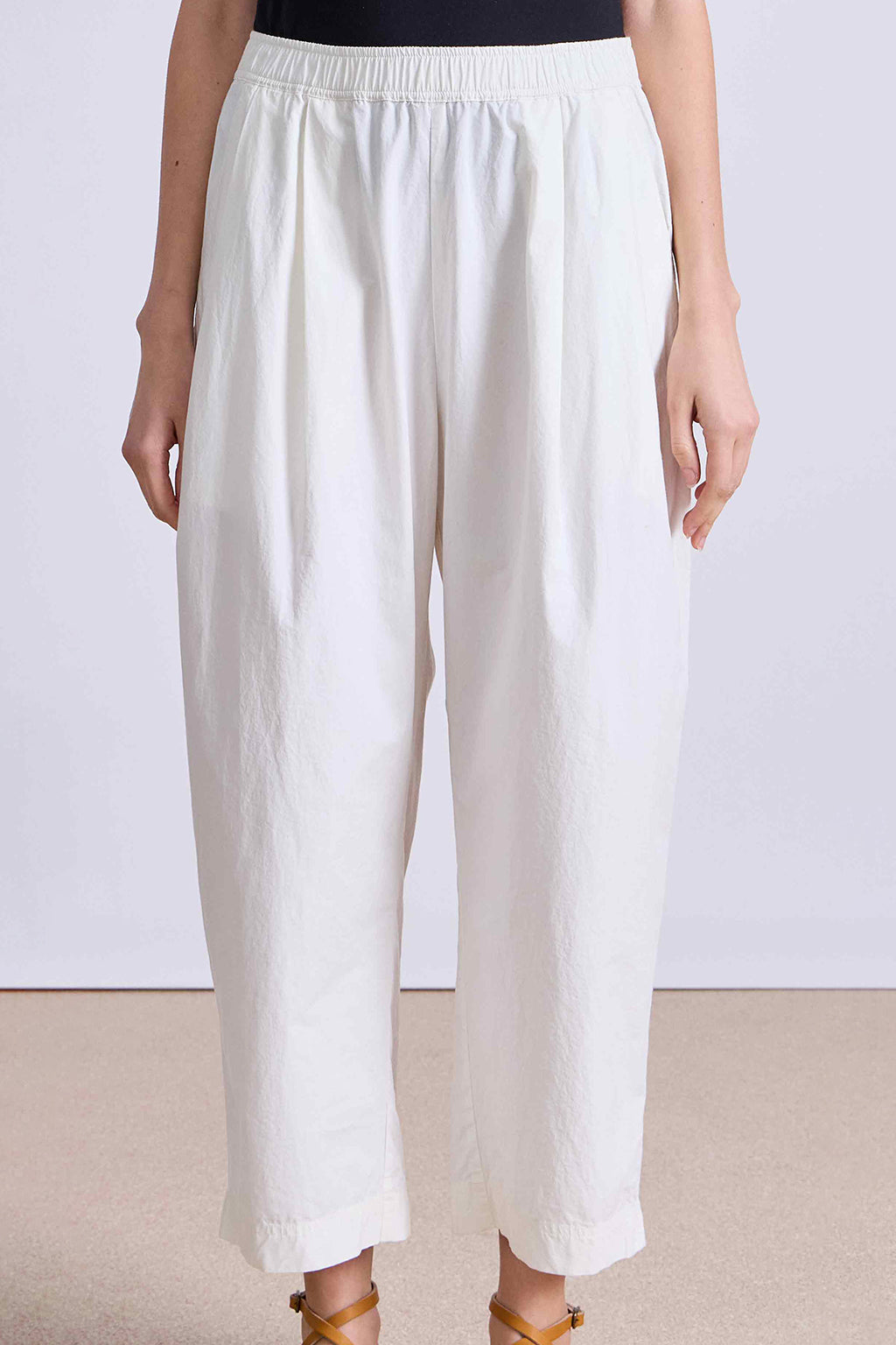 SPA PLEAT PANT