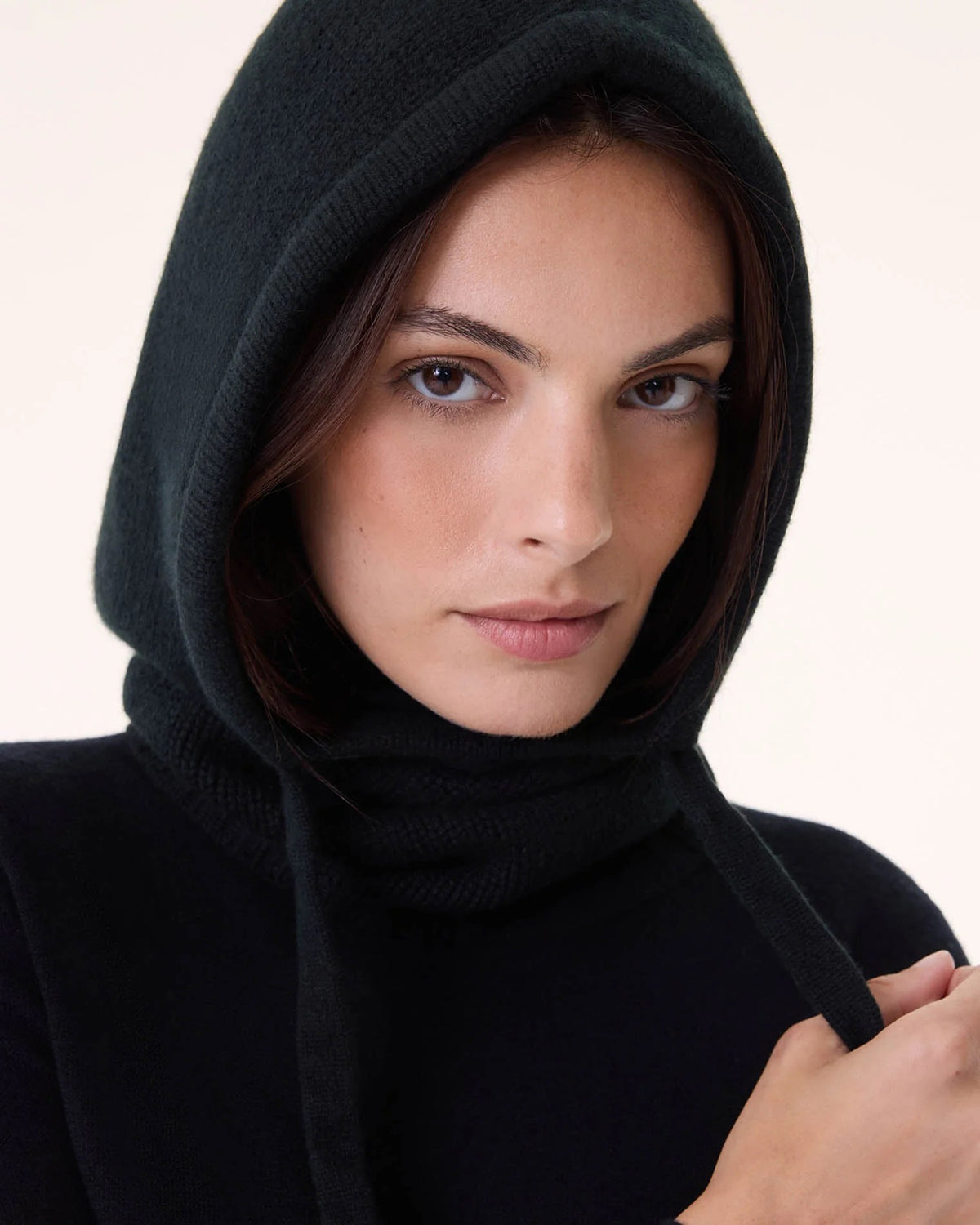 SYBEL CASHMERE HOOD