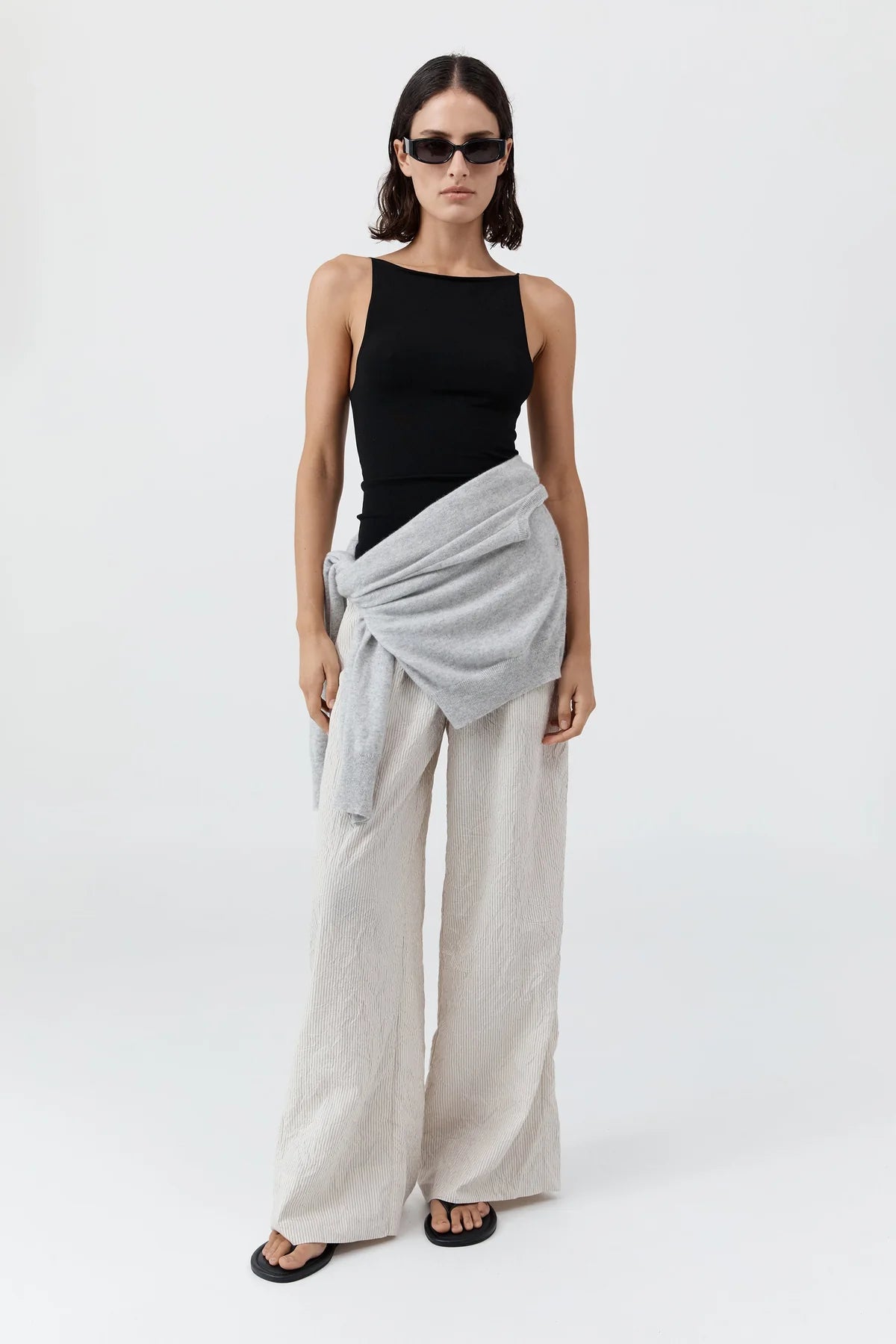 SQUARE NECK TOP