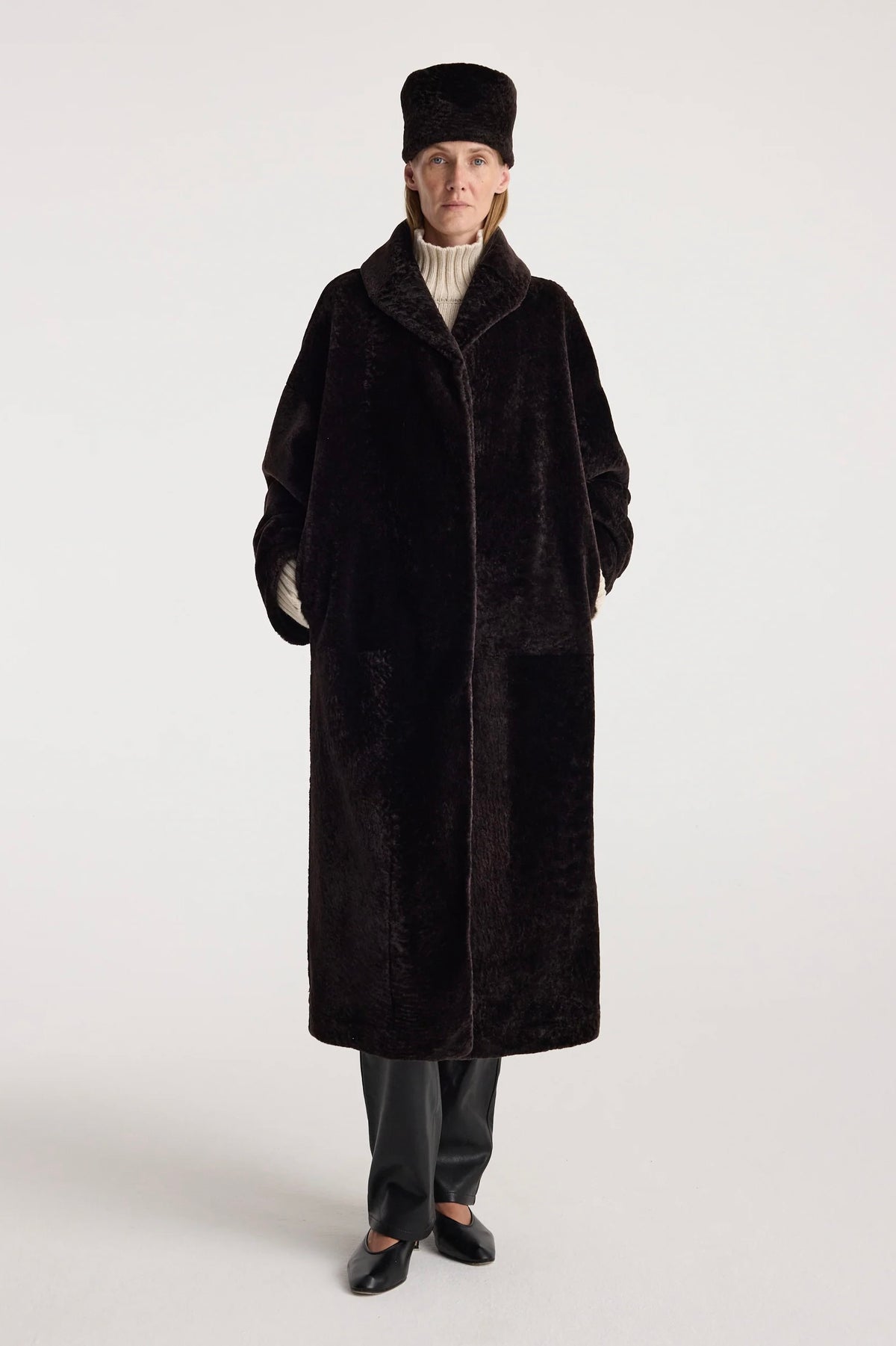 SHEARLING LEATHER HAT