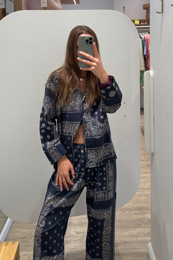 THE PAJAMA SHIRT