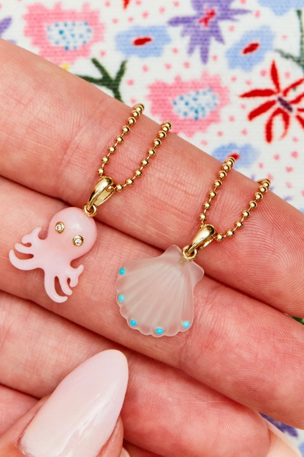 TURQUOISE AND QUARTZ SCALLOP SHELL PENDANT