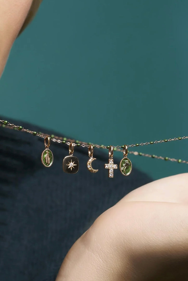 DIAMOND CROSS PENDANT