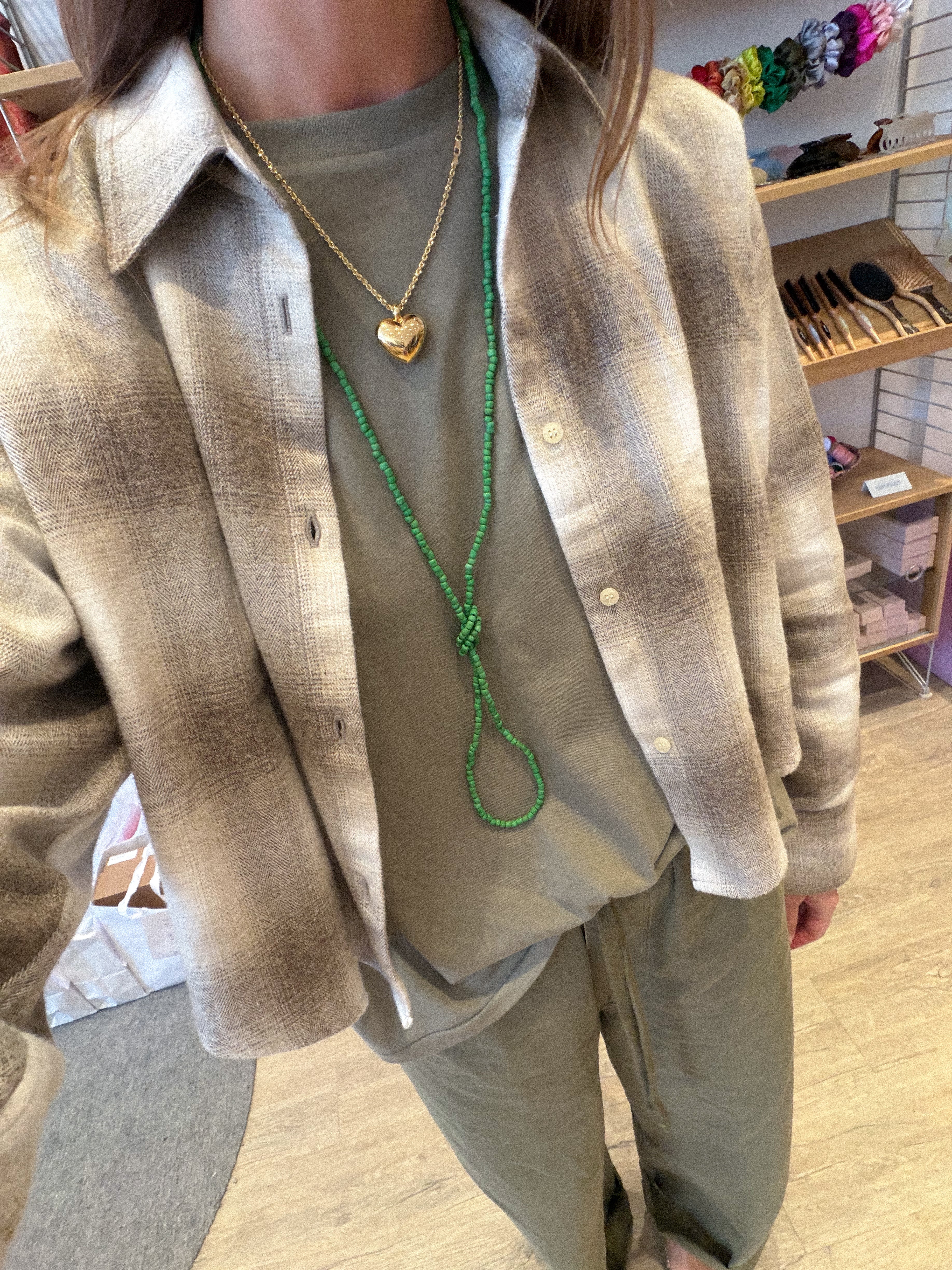 GREEN BEADED LONG NECKLACE