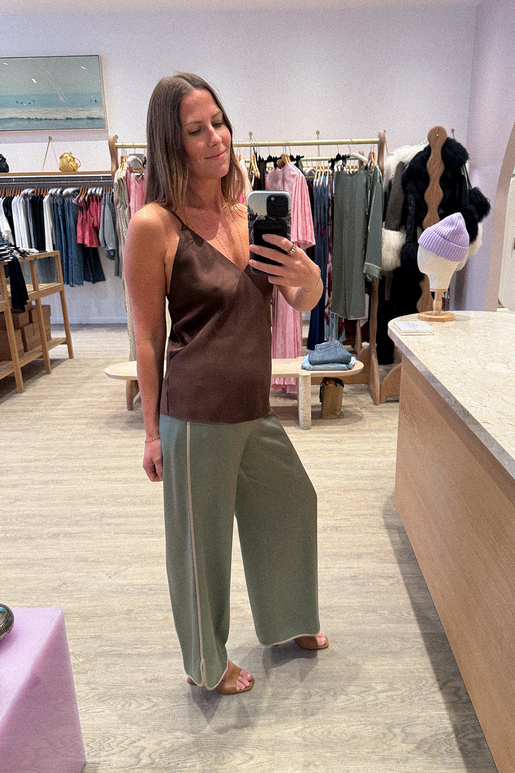 ENVERS SHINY SATIN CROPPED PANTS