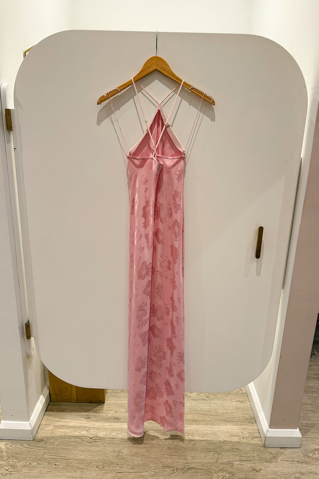 ELEGANT DRESS